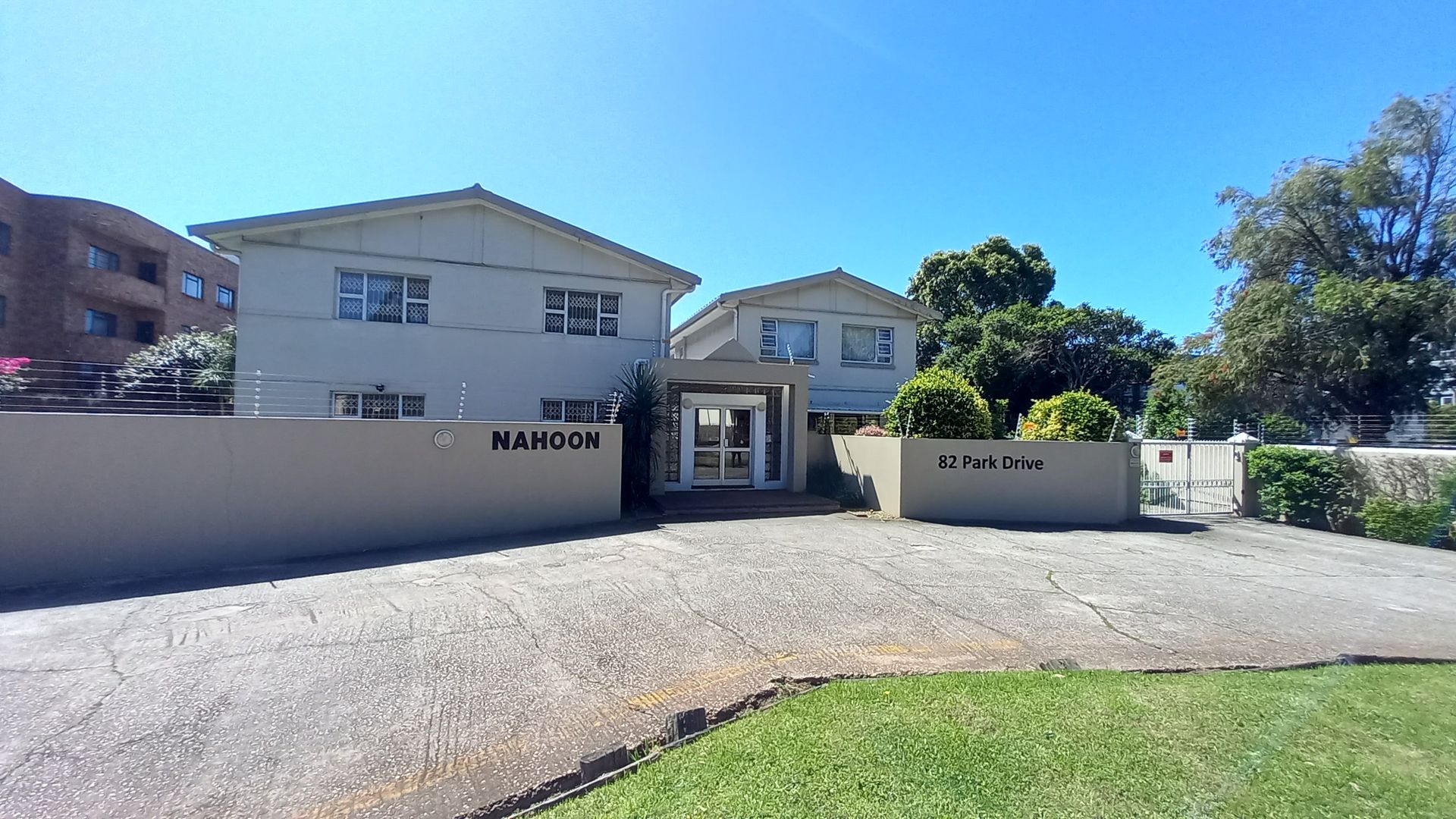 2 bedroom apartment for sale in St Georges Park