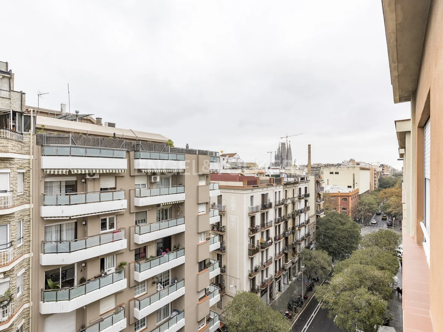 Magnificent apartment with Sagrada Familia view