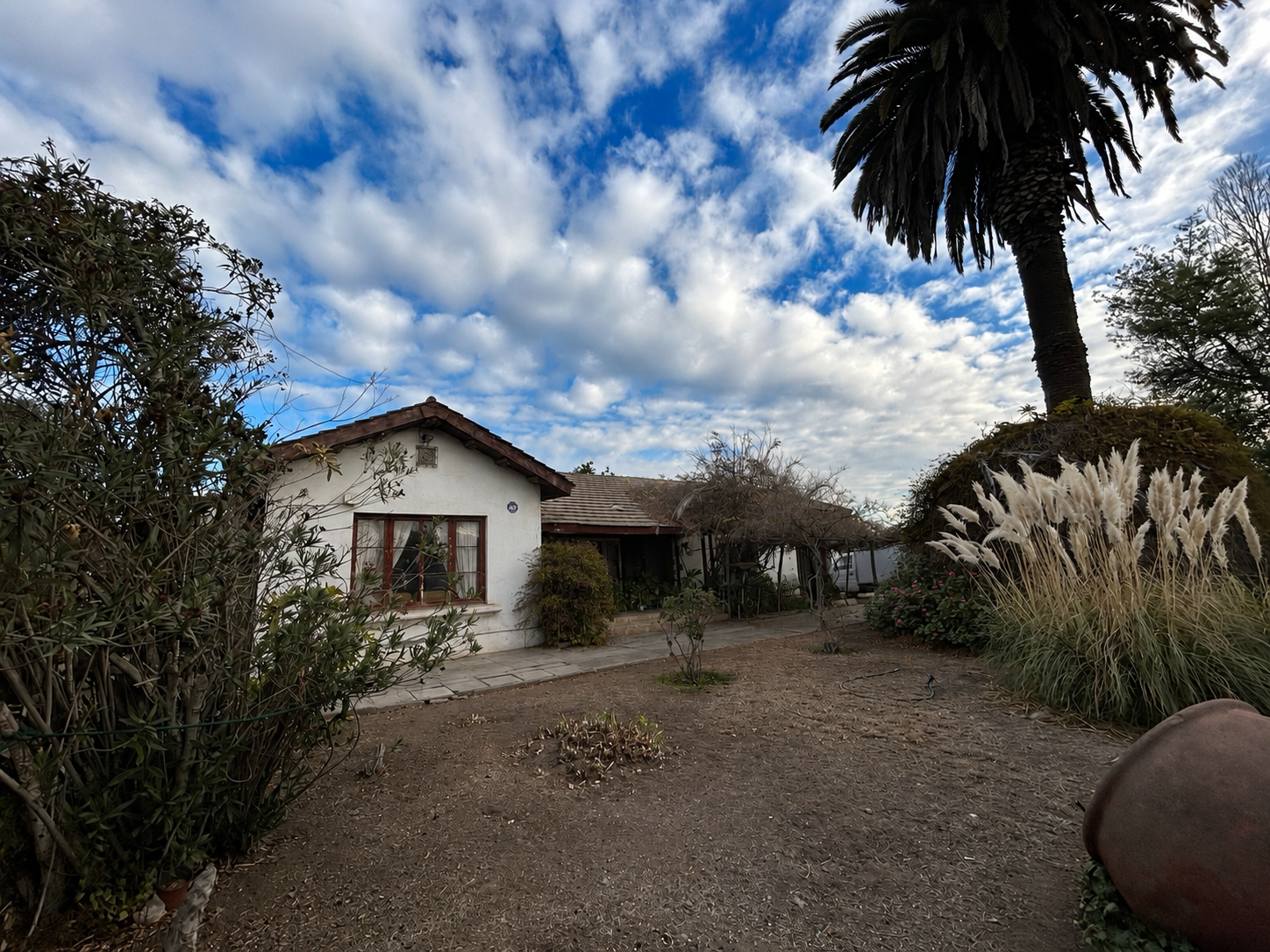 Terreno con casa de campo en Peñaflor