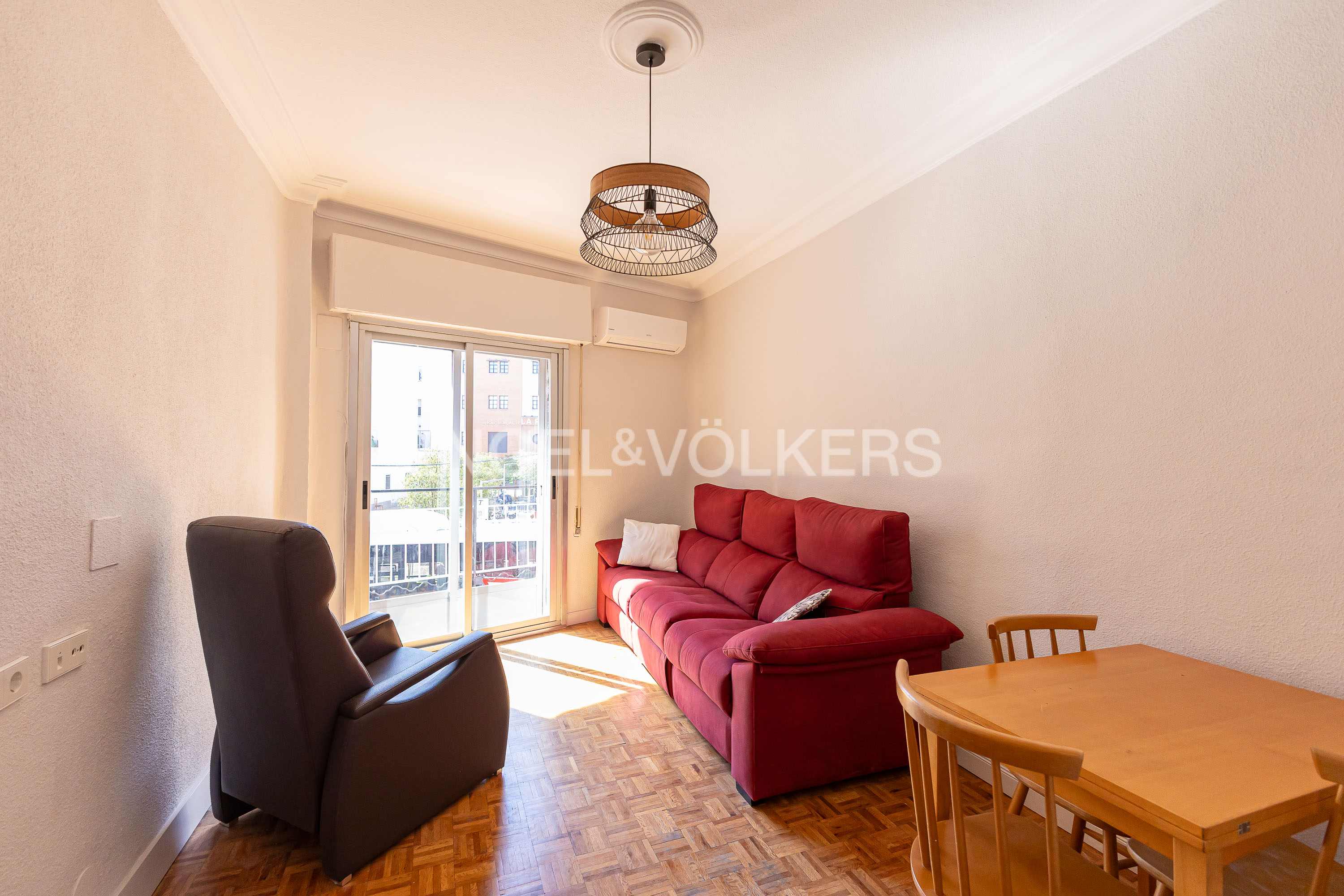 Renovated apartment in Valdeacederas - Tetuán