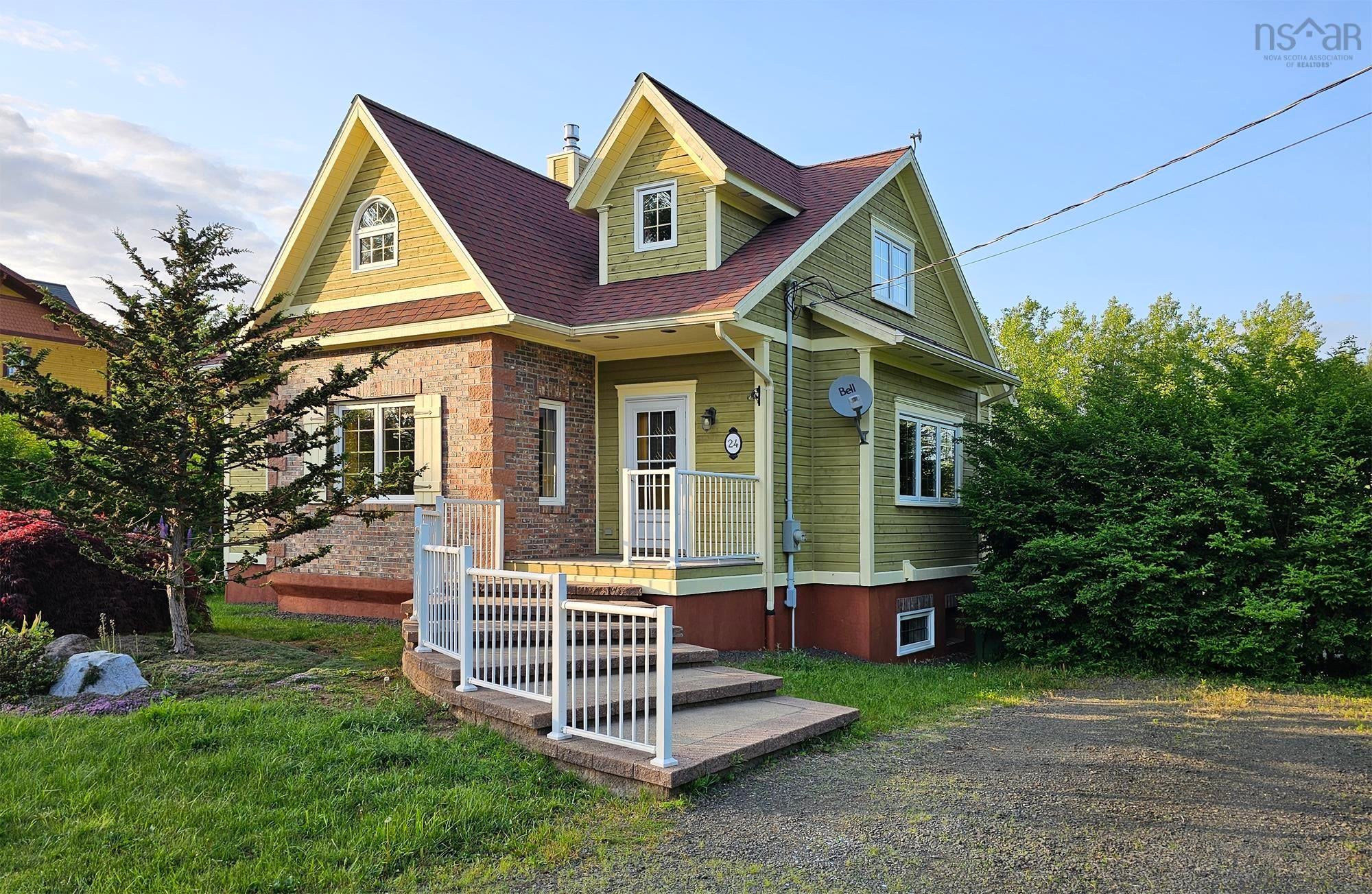 Thoughtfully Designed Home Steps from Town Center