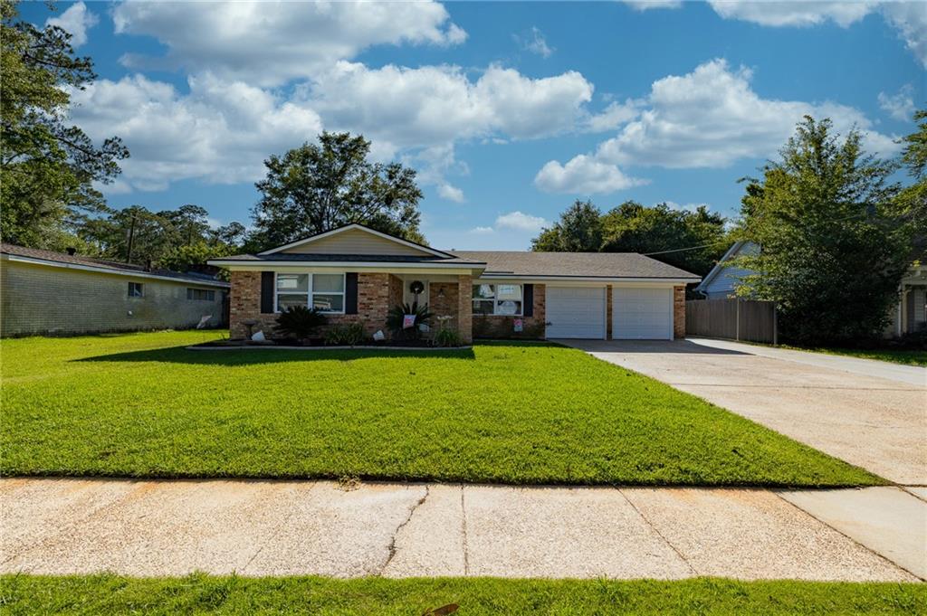 Beautiful updated 3-bedroom 2 bath home