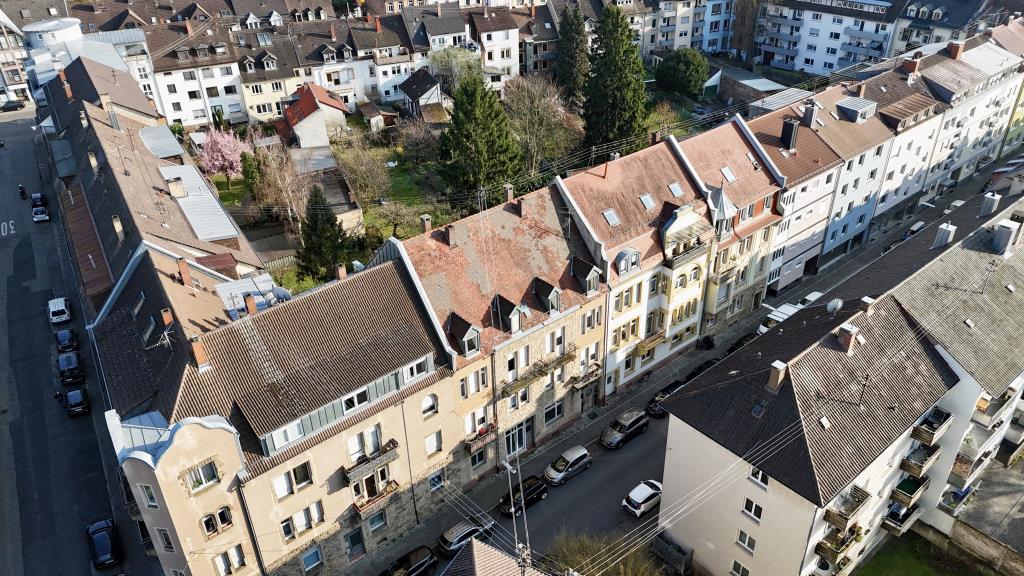 VERKAUFT: Mehrparteienhaus mit Ausbaupotenzial in Top-Lage