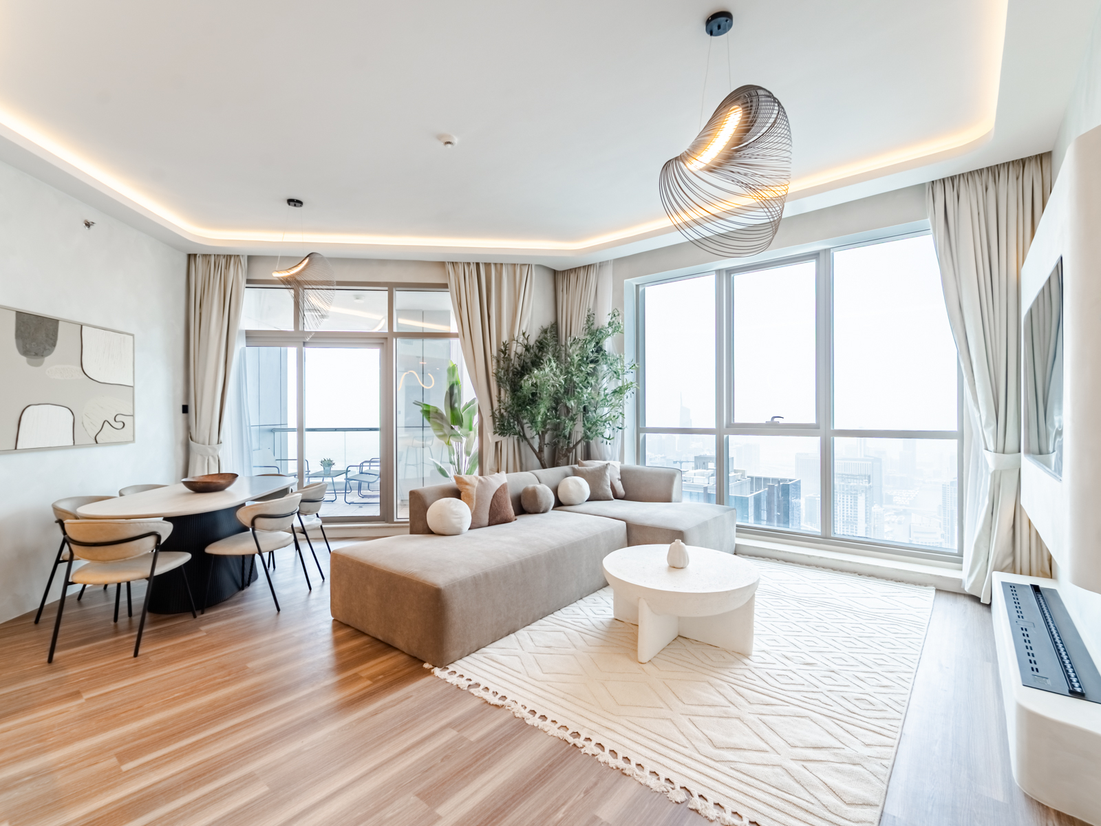Architect Designed Residence | Panoramic 360 Views