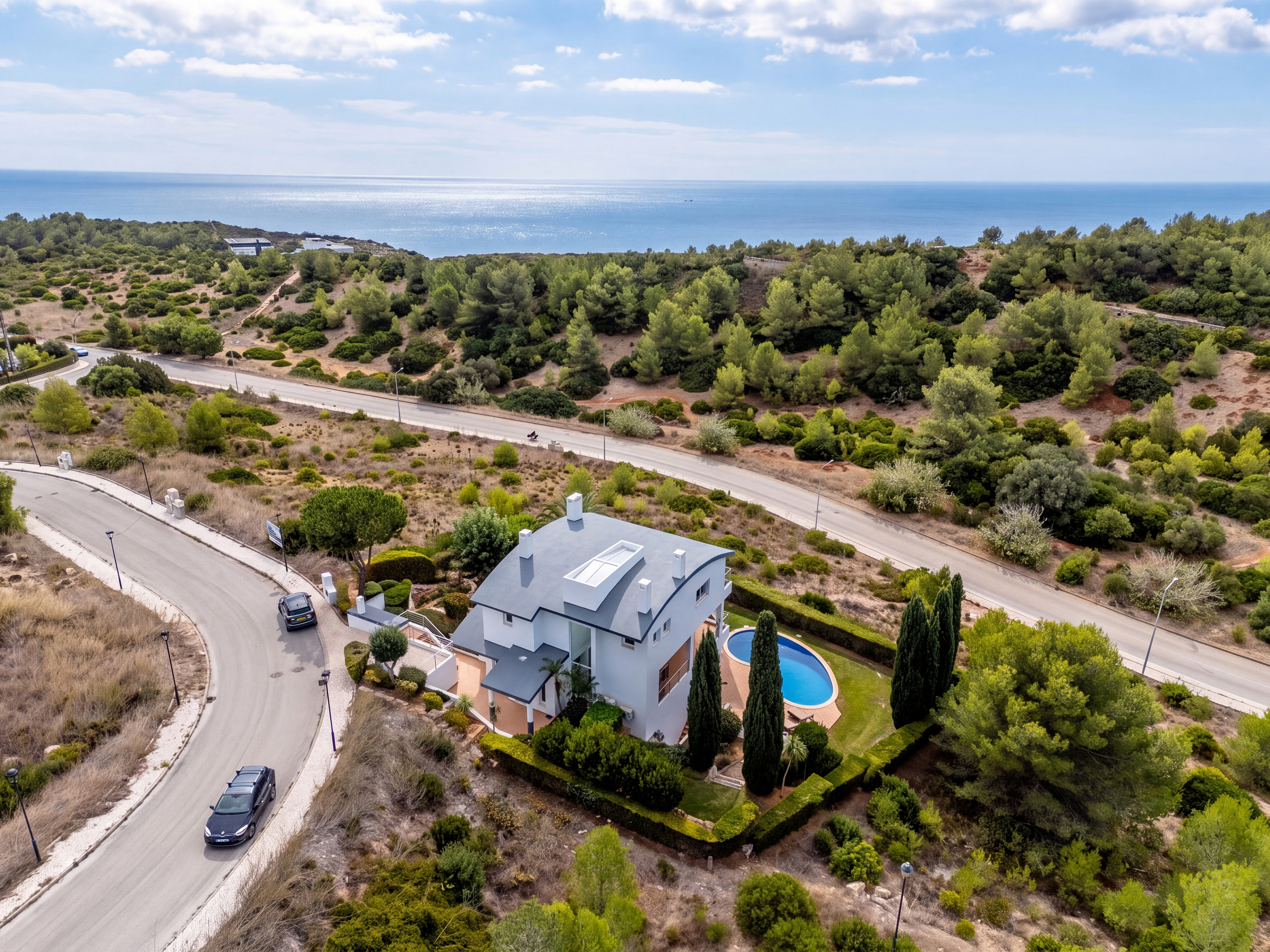 Coastal Living - A Peaceful Retreat Close to the Sea