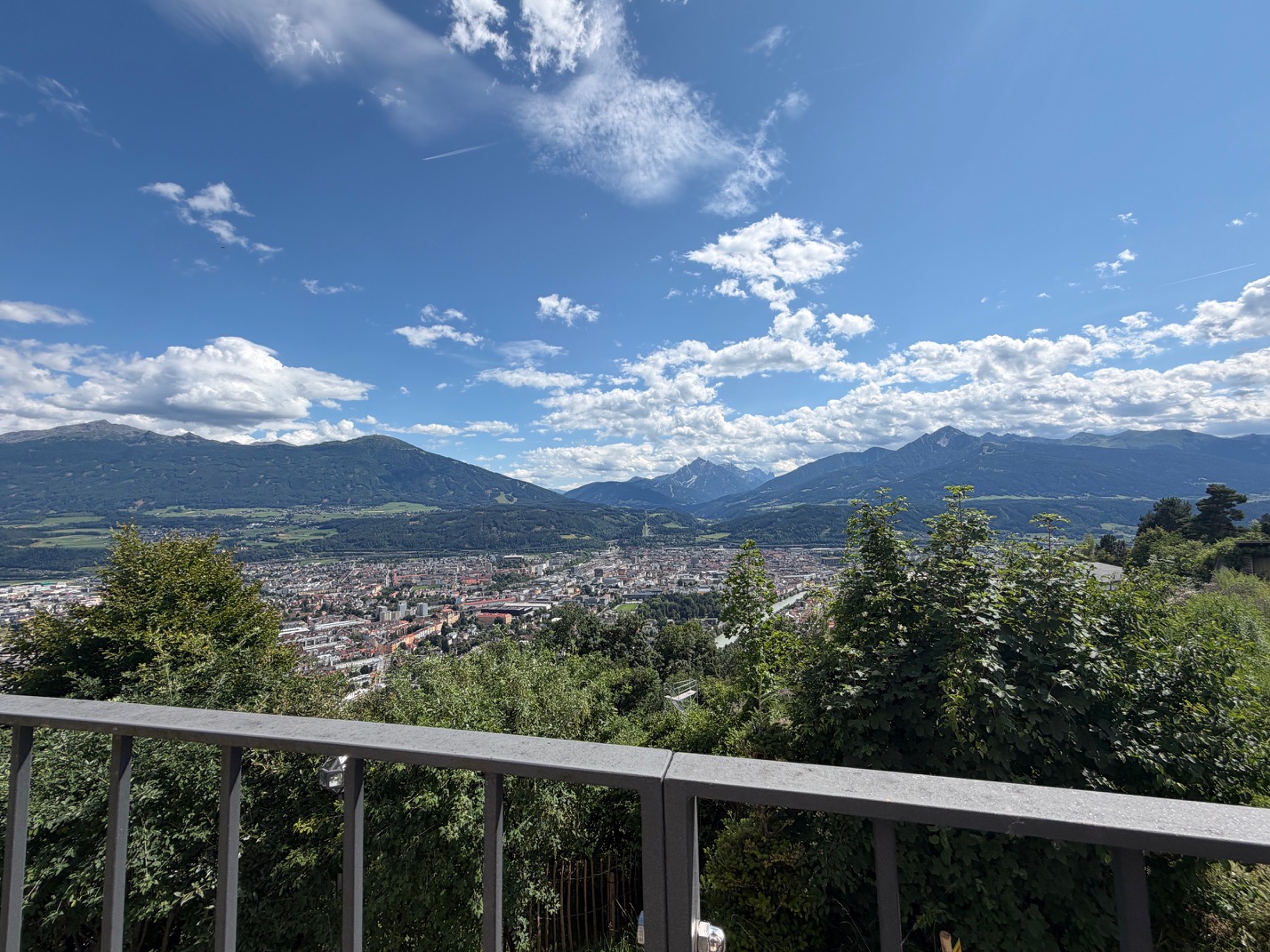 Exclusive 3-room garden apartment in prime Hungerburg location