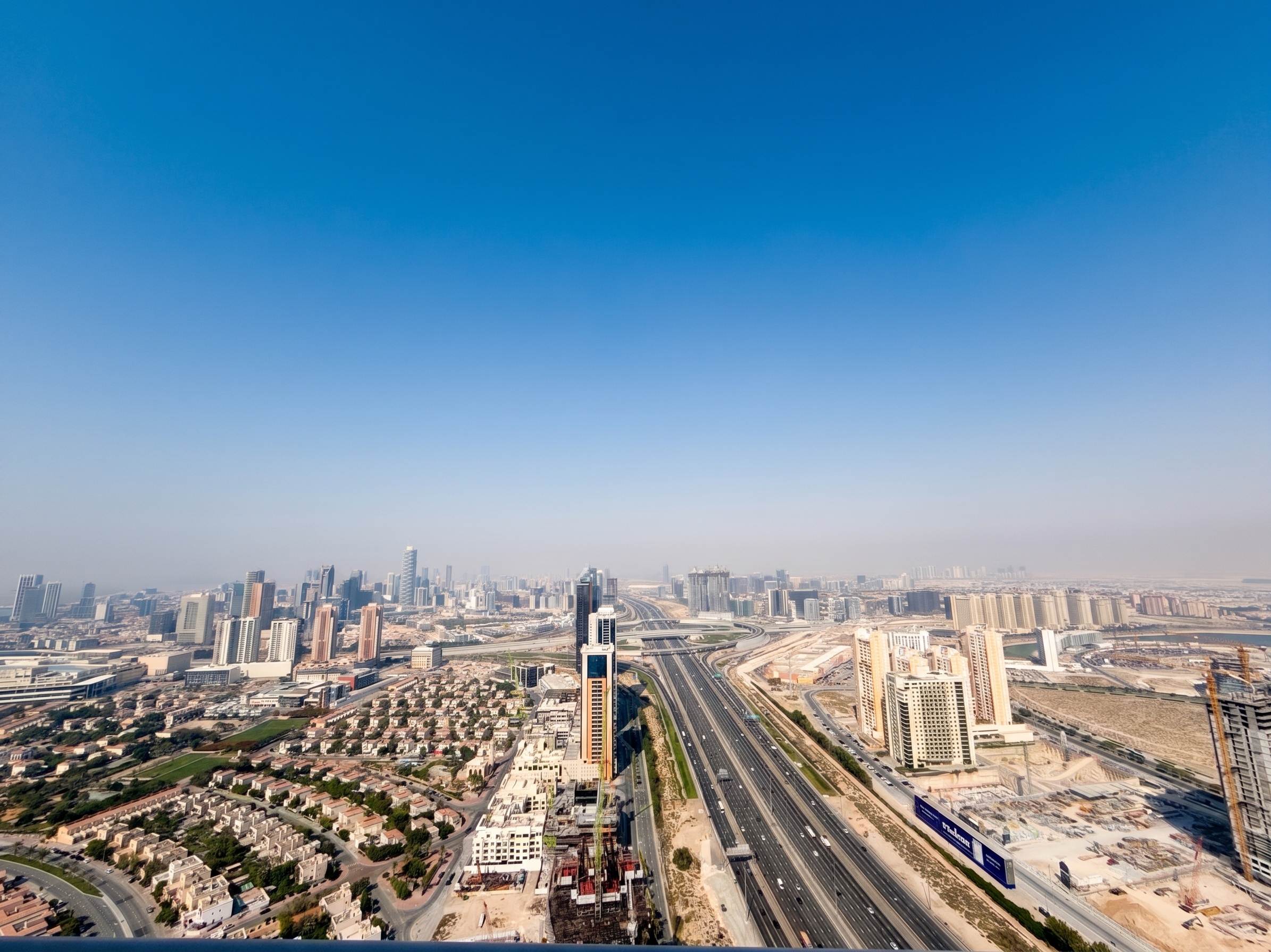 Vacant | Without Bills | High Floor | Skyline View