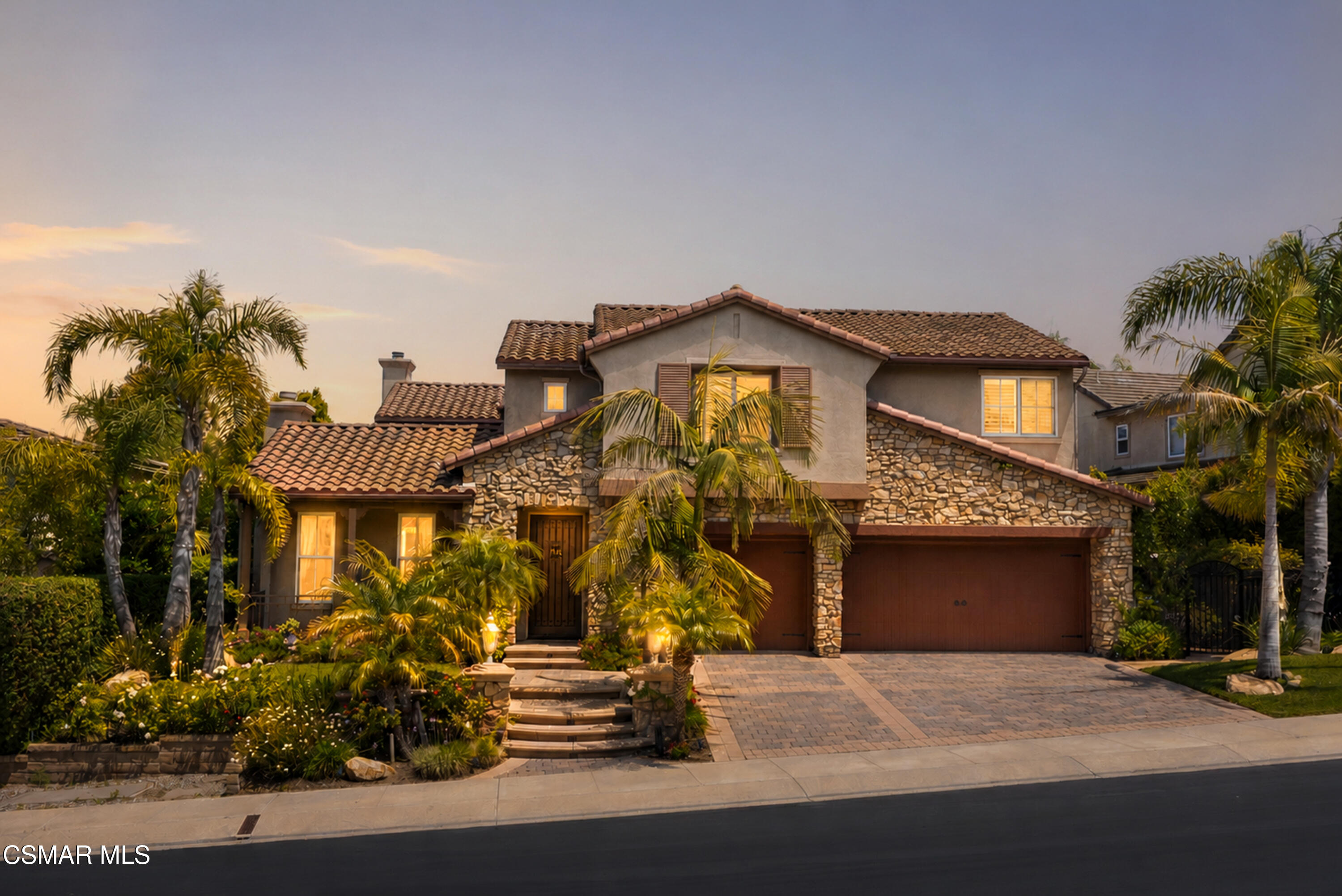 Luxury Living with a Flawless Design
