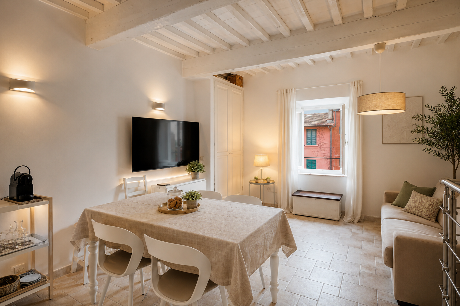 Exklusives Maisonette in der Piazza Indipendenza – das authentische Herz von Porto Ercole