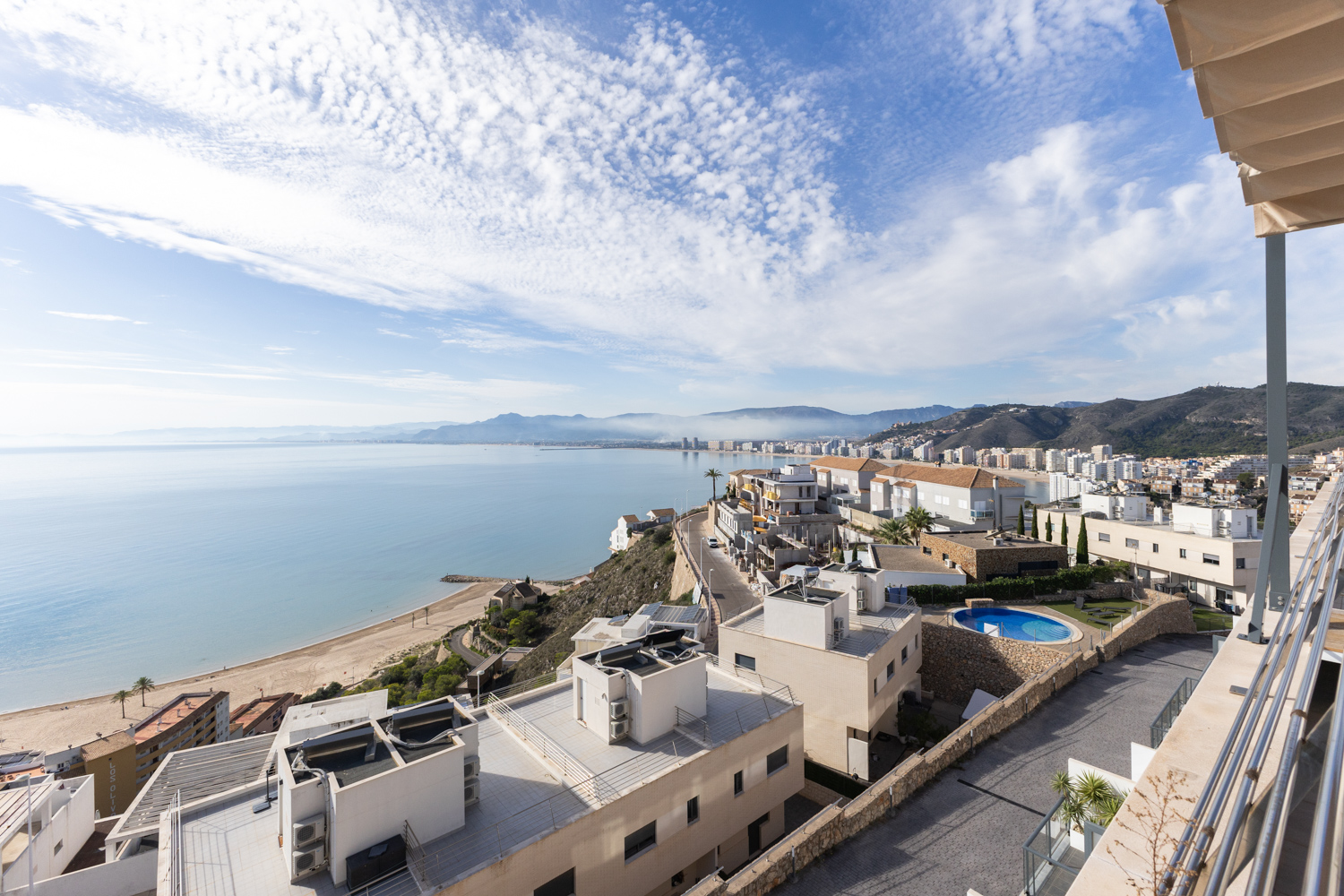 Spectacular villa with breathtaking sea views in Cullera
