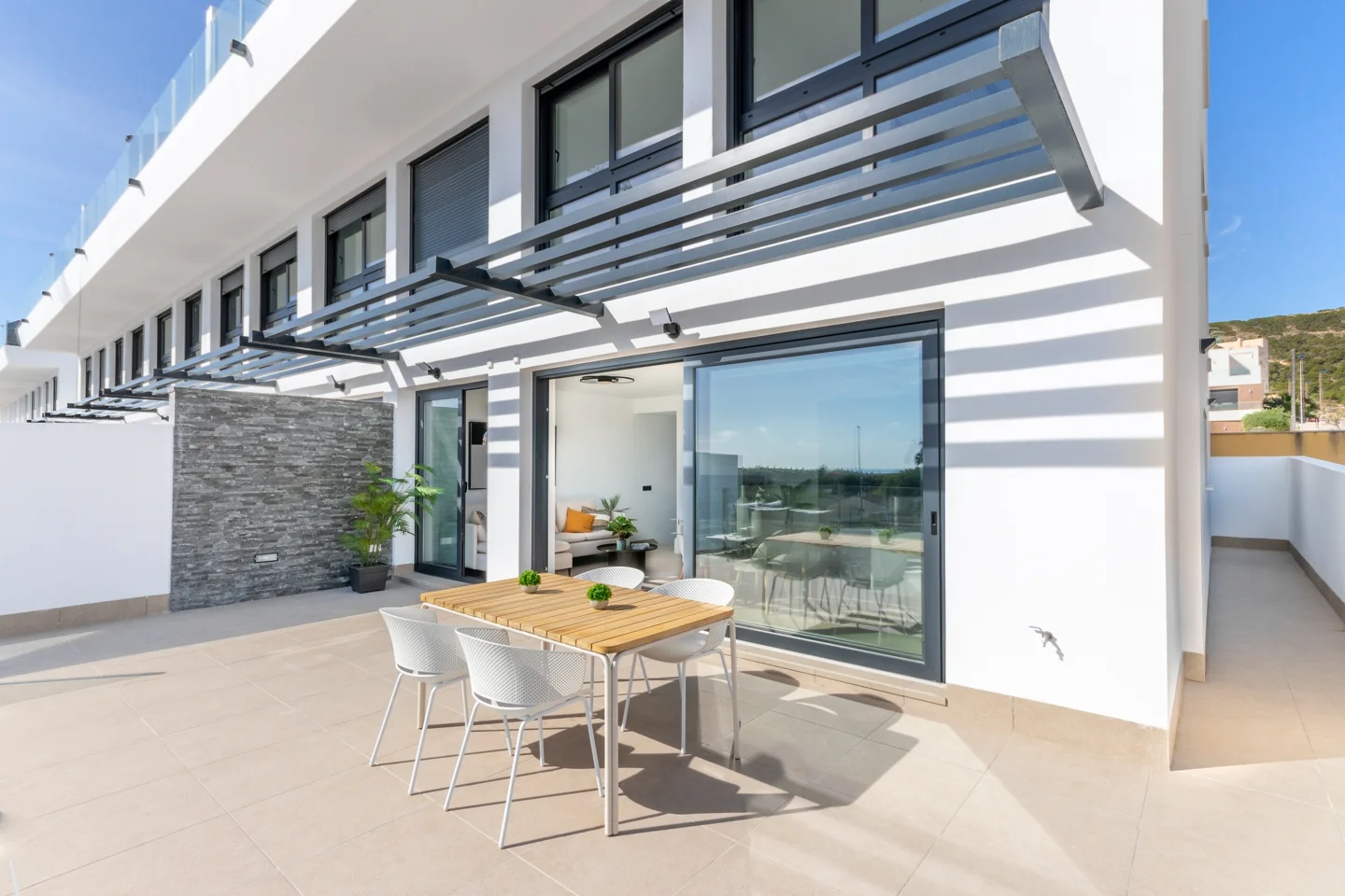 Luxury new build duplex with sea views in Guardamar