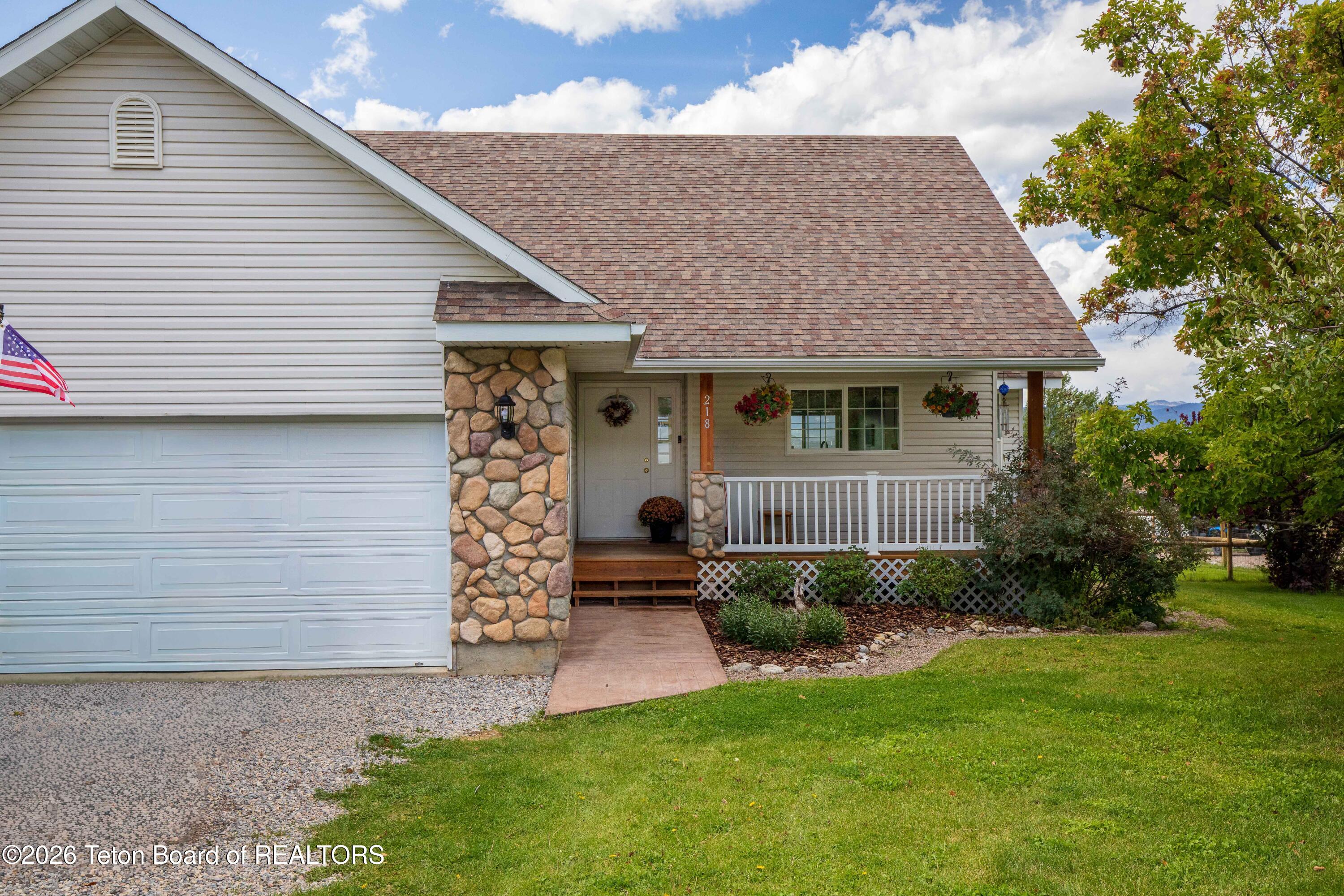 Star Valley Ranch Spacious Home & Gardener Paradise