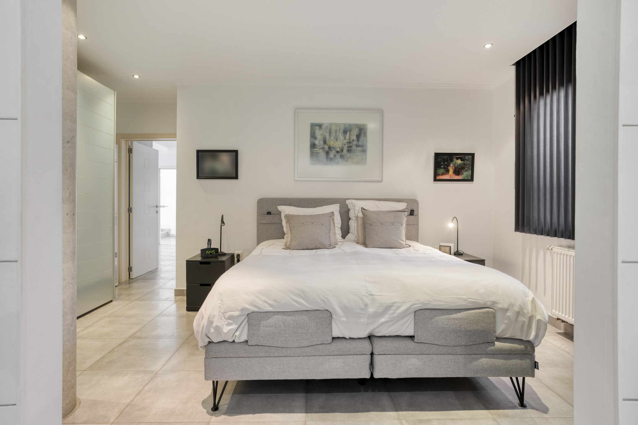 Ruim gelijkvloers appartement in hartje Sint-Idesbaald