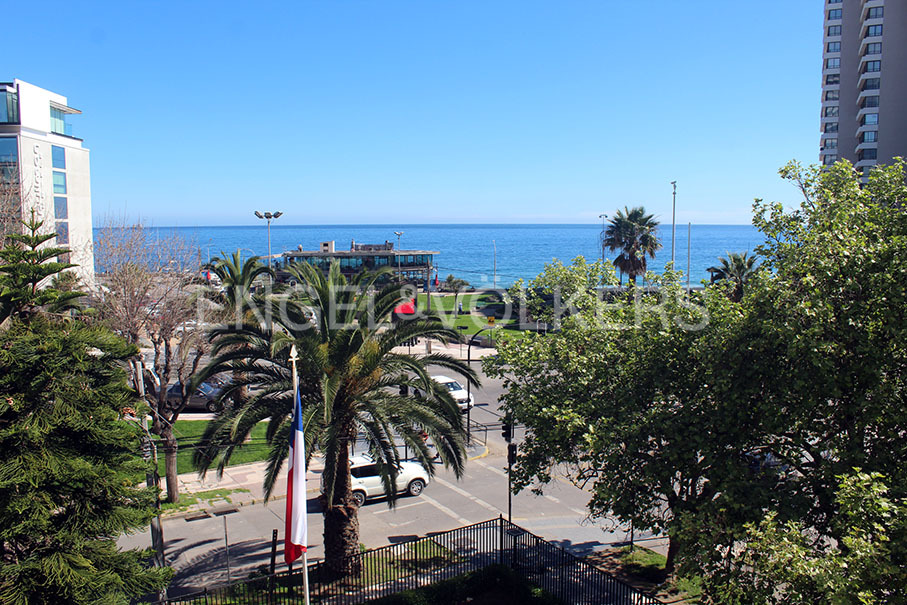 Arriendo departamento a pasos de la playa