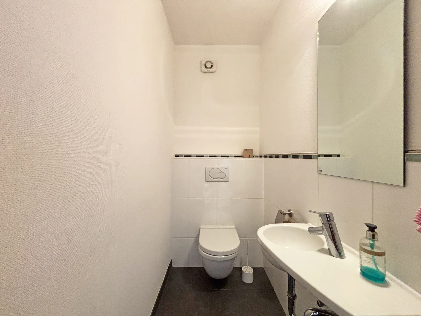 Familienfreundliches Reihenmittelhaus mit Garten, Terrasse und viel Raum zum Wohlfühlen - Foto 5