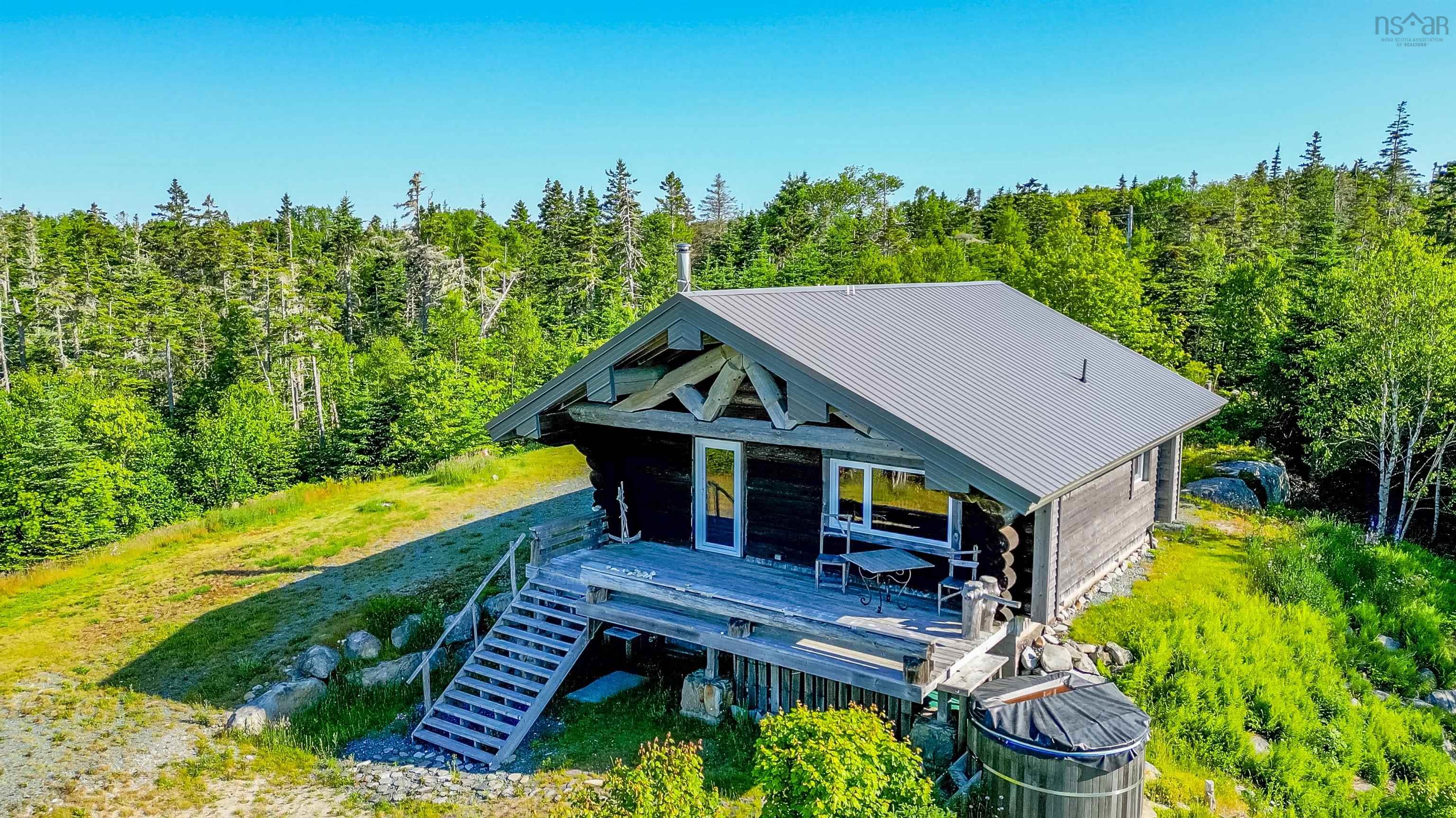 Lovely Log Home