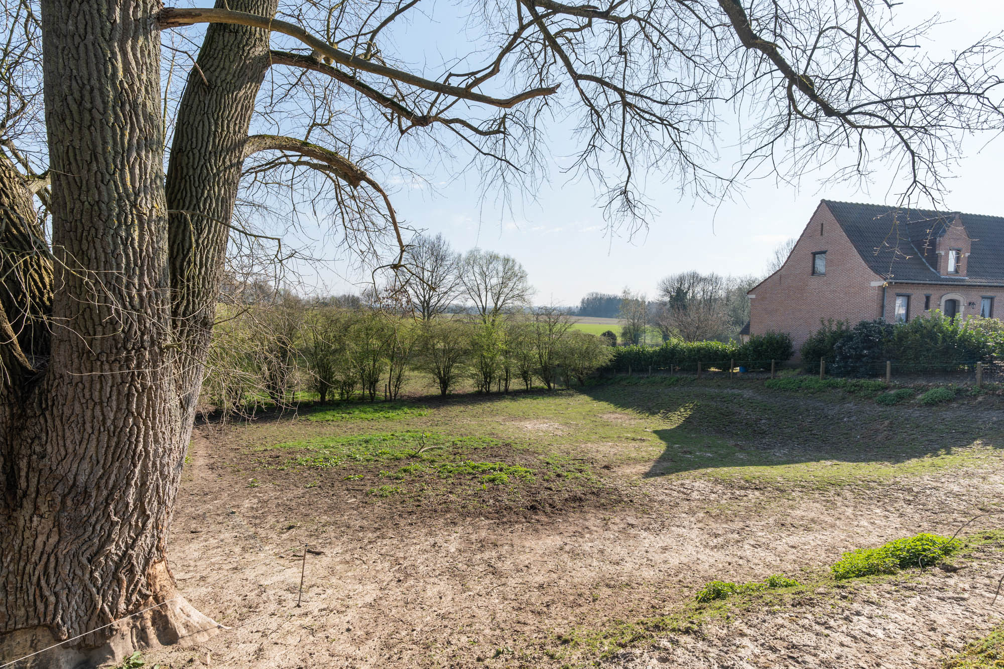 Building plot of 2,940 m² for a detached home with unique panoramic view