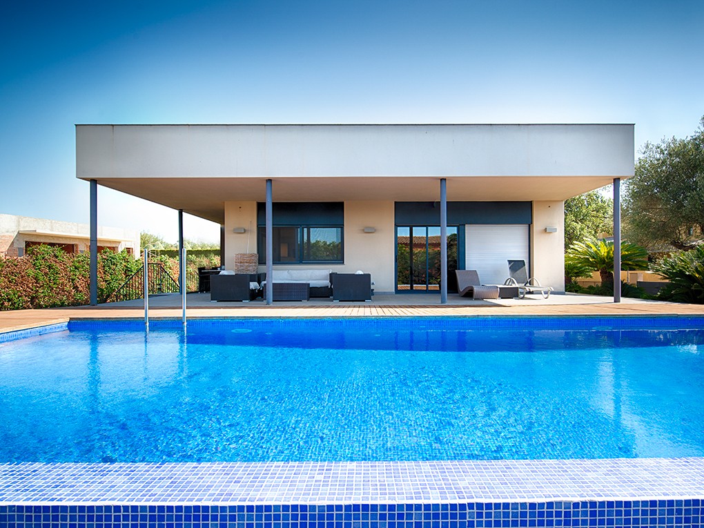 Luxurious Villa on Peralada Golf Course