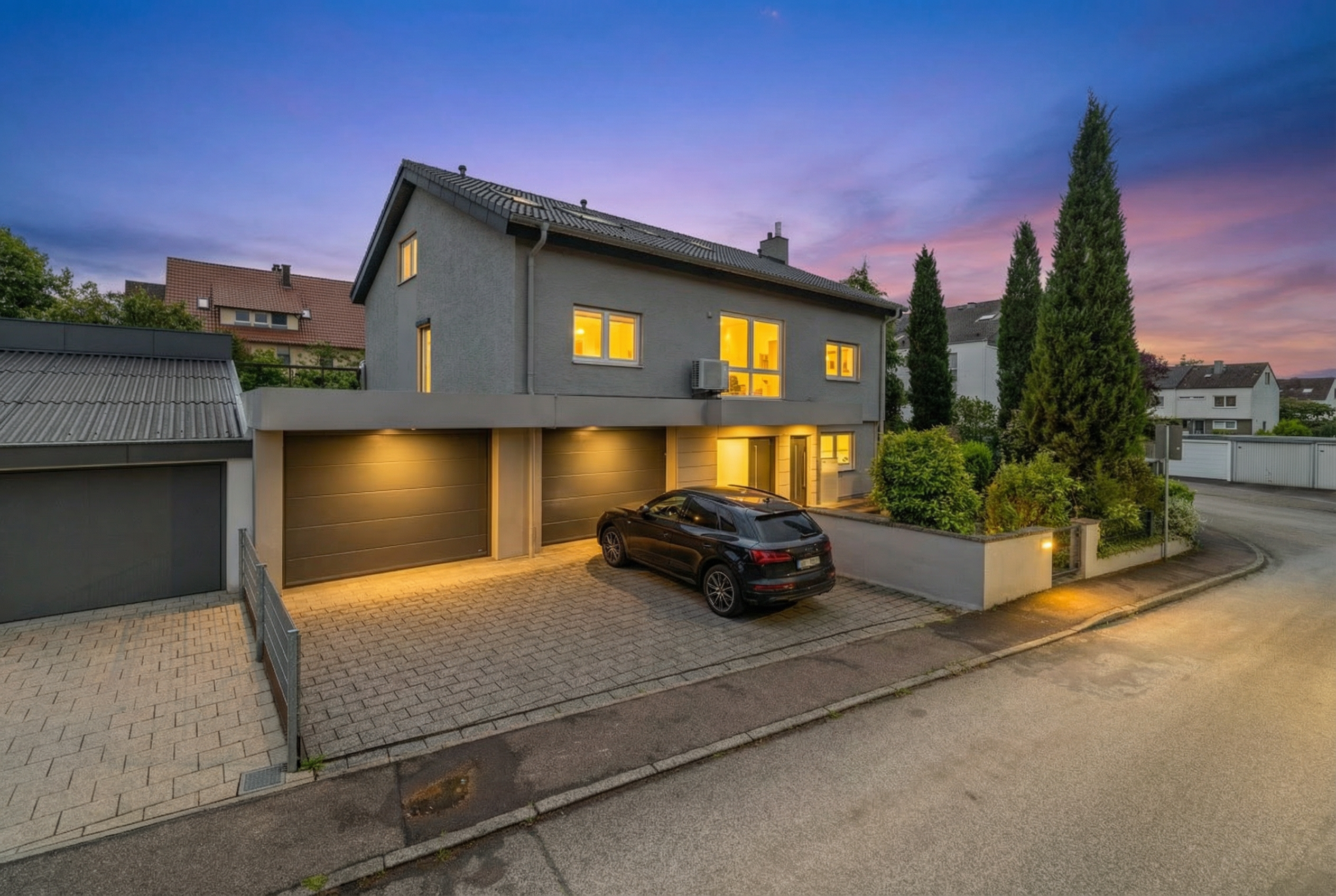 Erstbezug nach Sanierung: Villa am Kapellenberg in Pfuhl