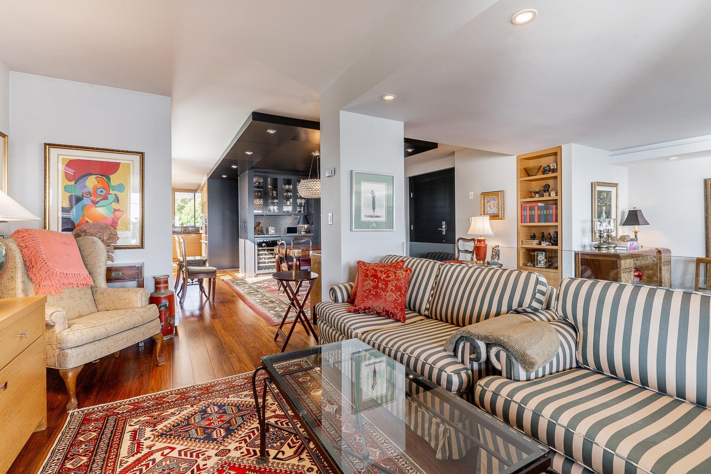 Exclusive Waterfront Boutique Residence