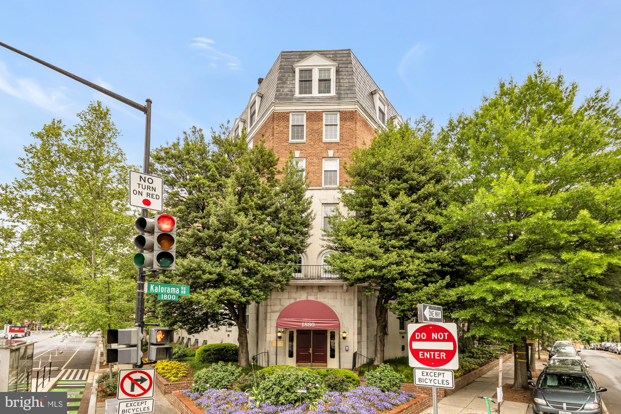 Sophisticated City Living in Kalorama