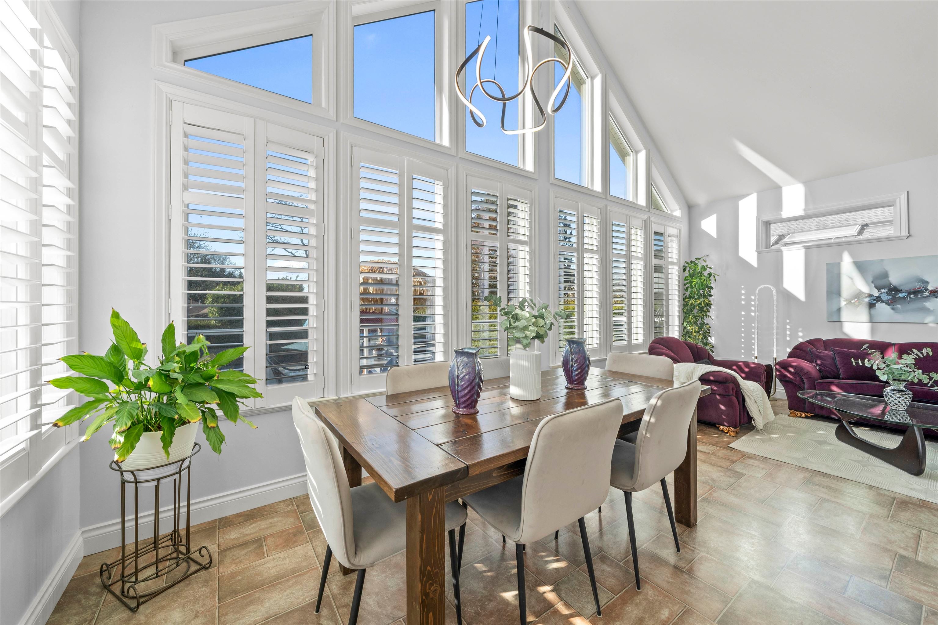 Discover Sophisticated Family Living in Ladner