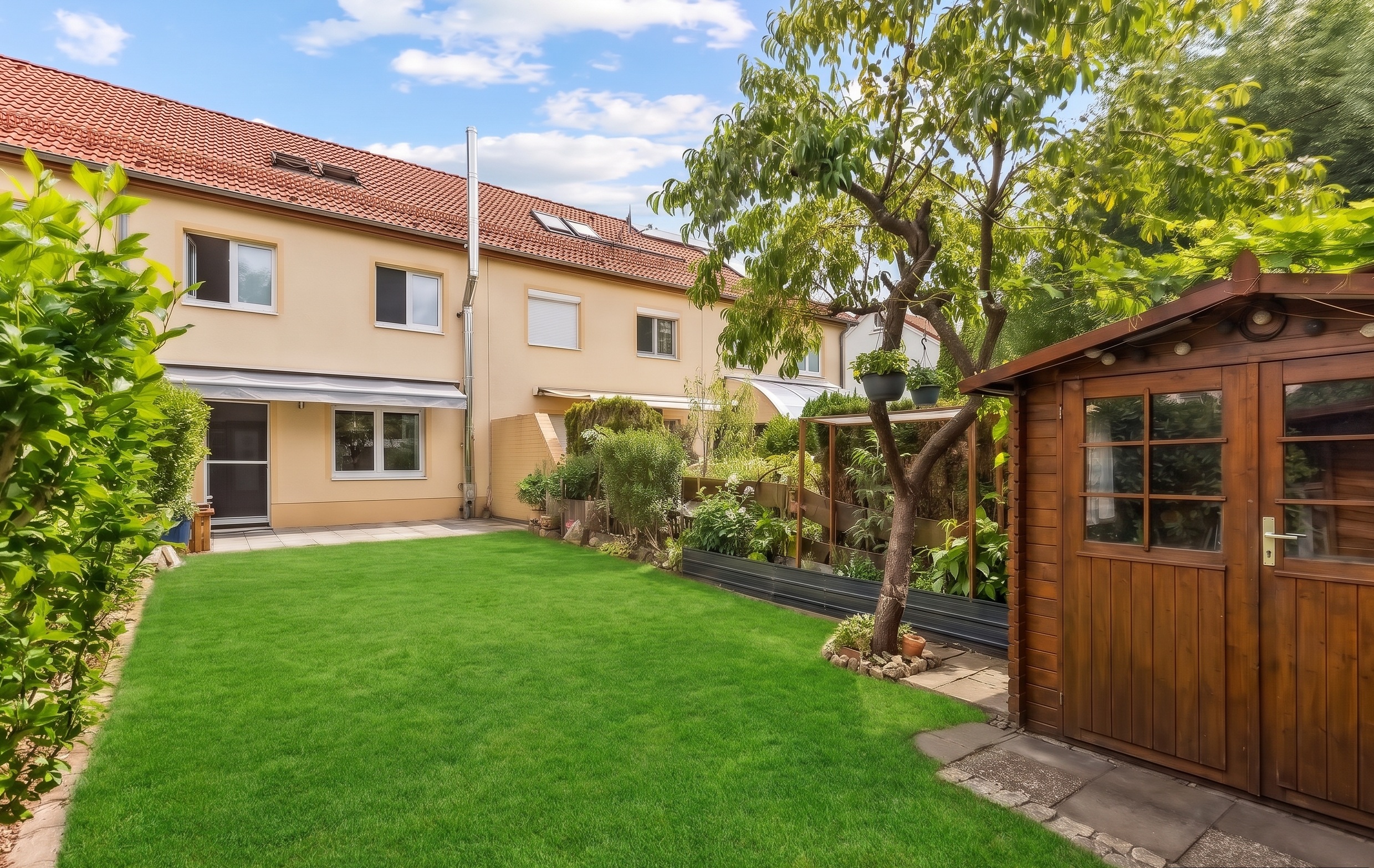 Familienglück mit Garten