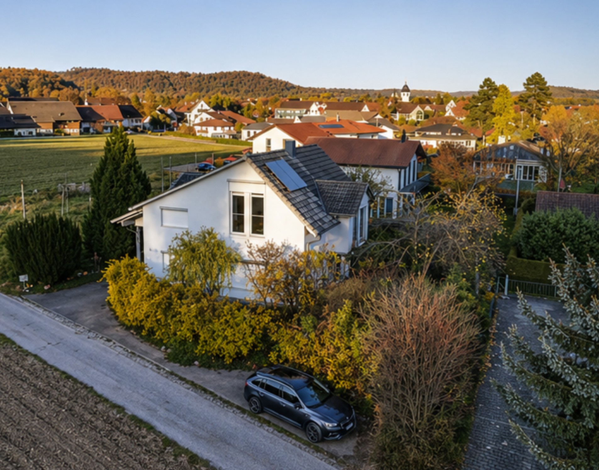 Lichtdurchflutetes Einfamilienhaus im Grünen