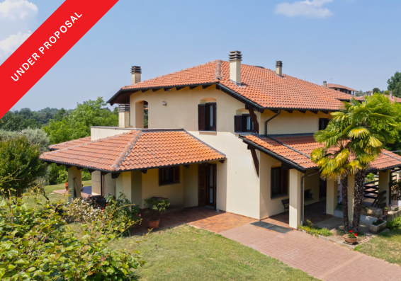 Villa panoramica con giardino a un passo dalla città