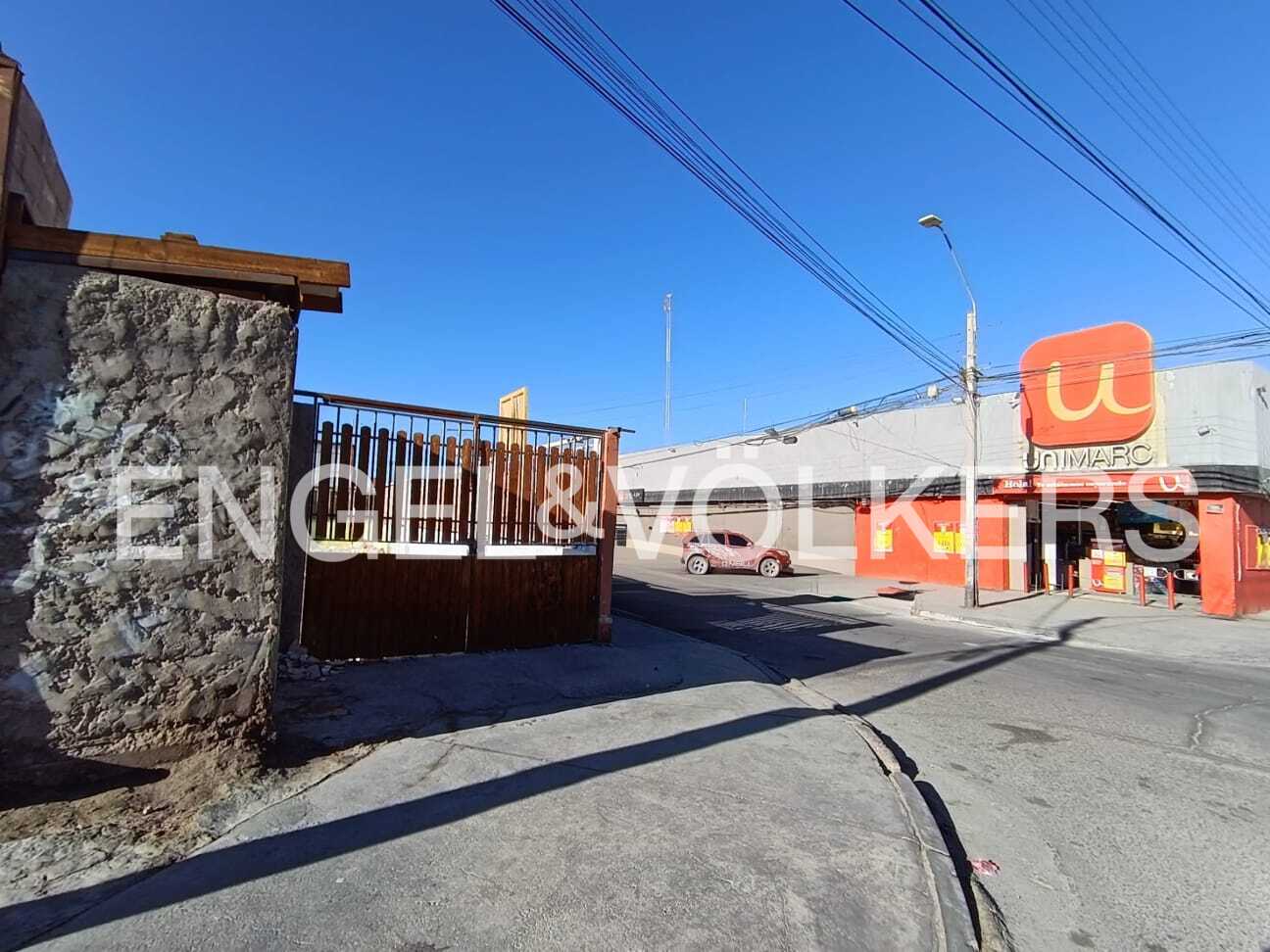 Terreno comercial de 5.090 m2 en Calama Centro, frente a supermercado