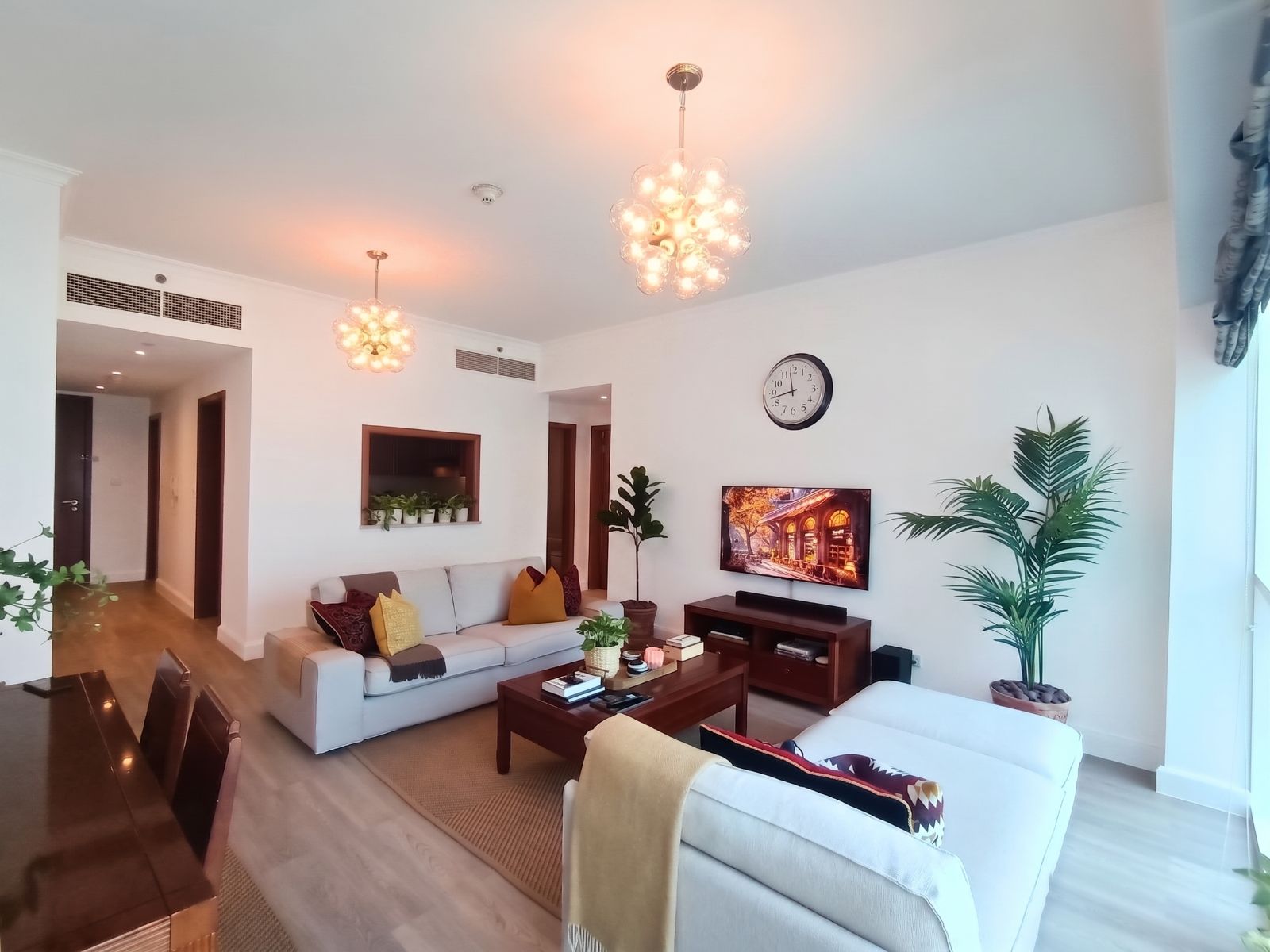 Furnished | High Floor | Near Metro