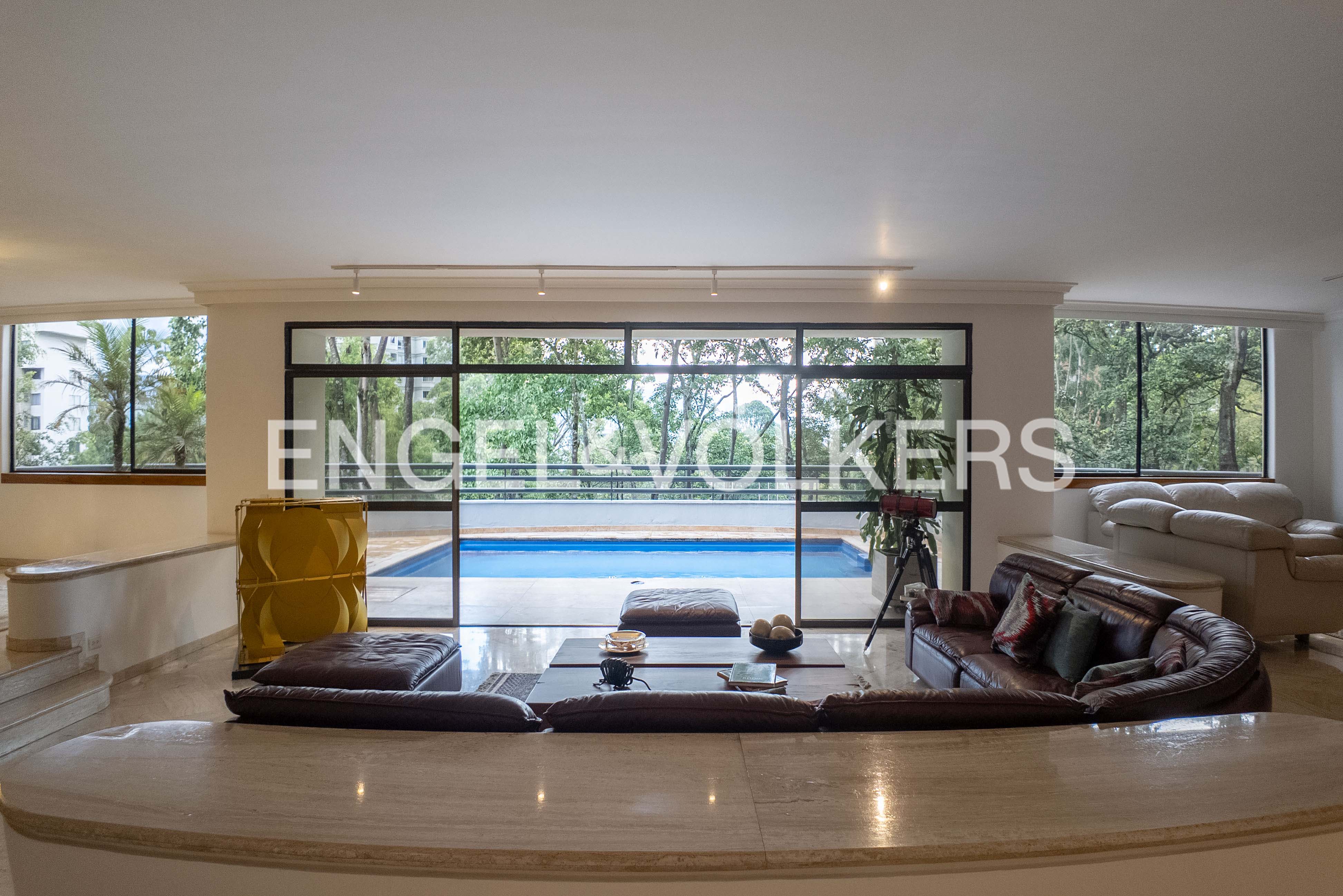 Apartamento con piscina privada para arriendo en San Lucas, El Poblado