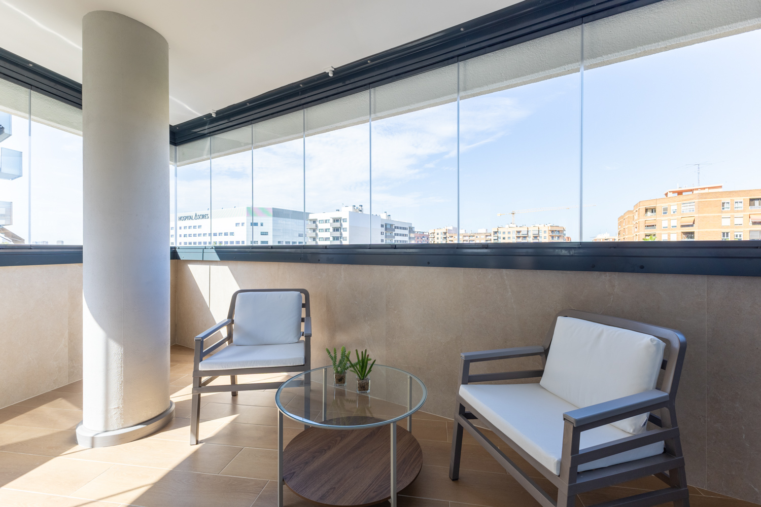 Exclusive apartament with Glass-Enclosed terrace in a Residential Complex with Swimming Pool