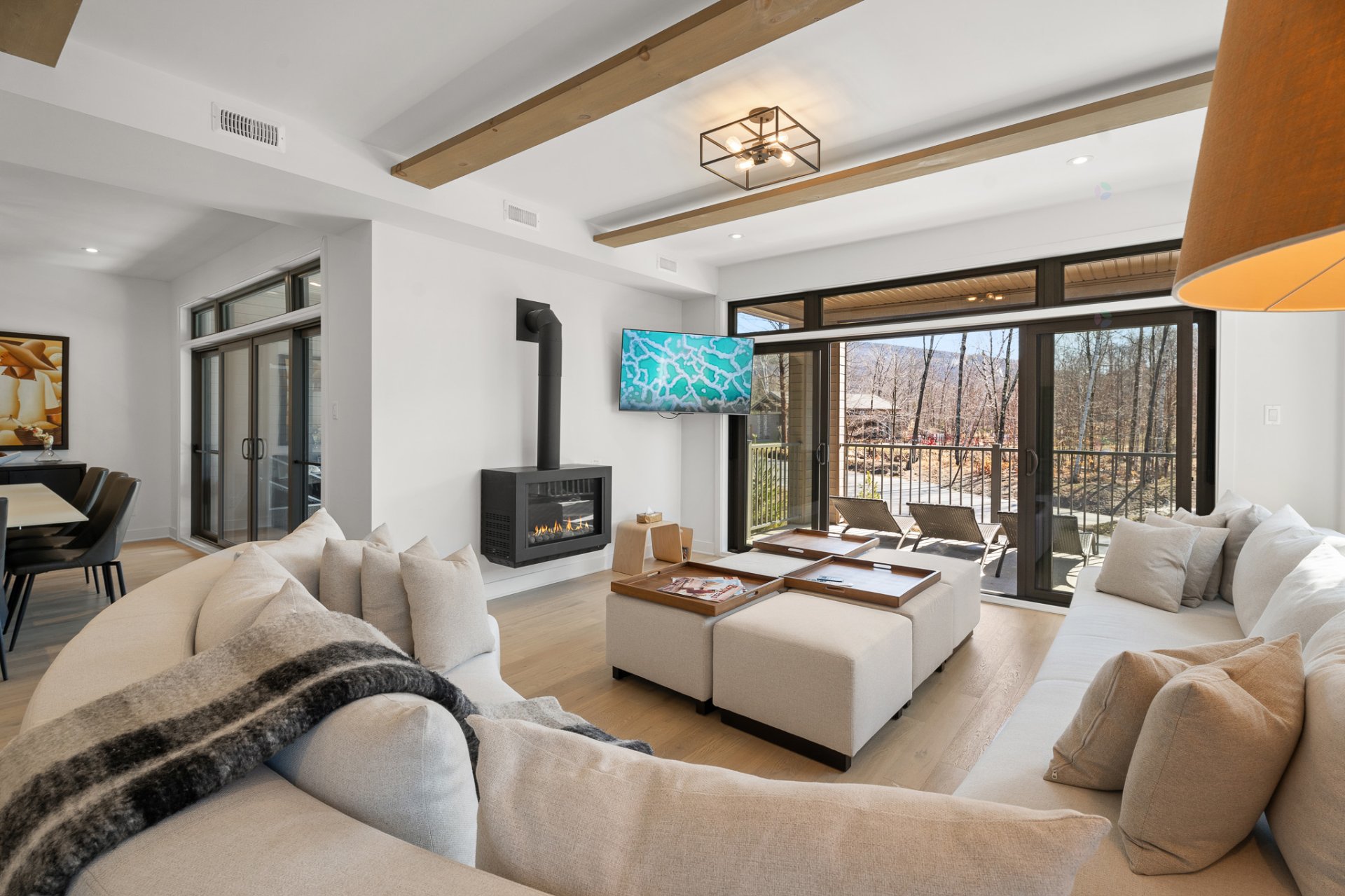 Spacious condo with access to active and enjoyable lifestyle