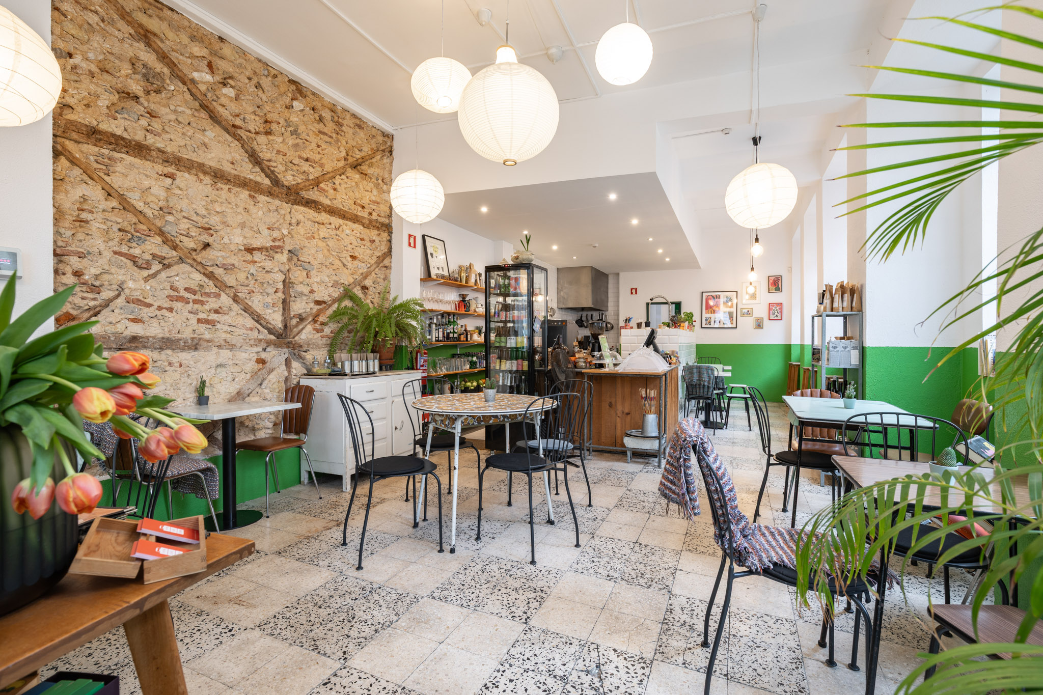 Commercial space in Lapa for restaurant use