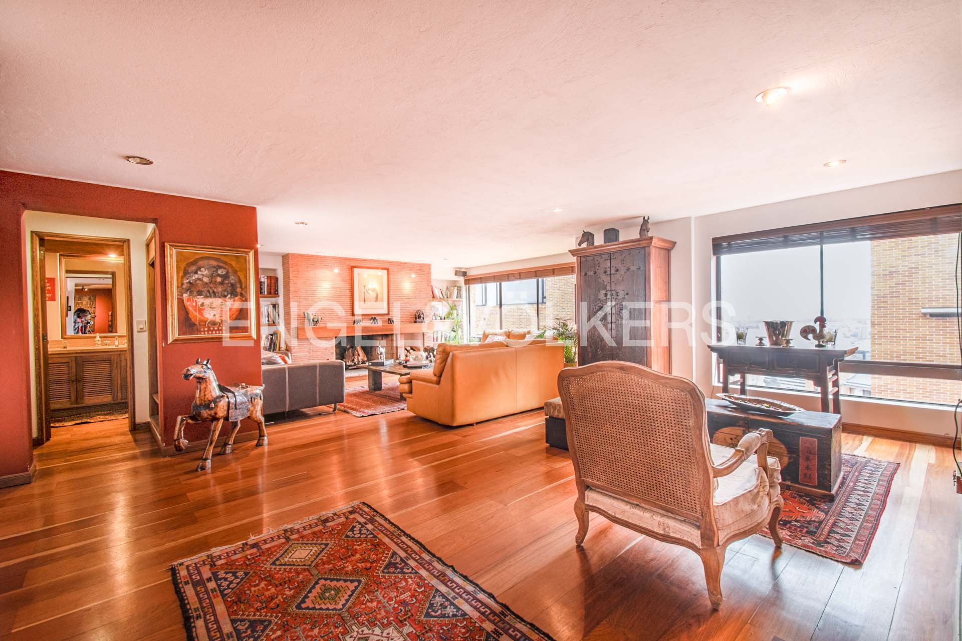 Penthouse con terraza para la venta en Rosales