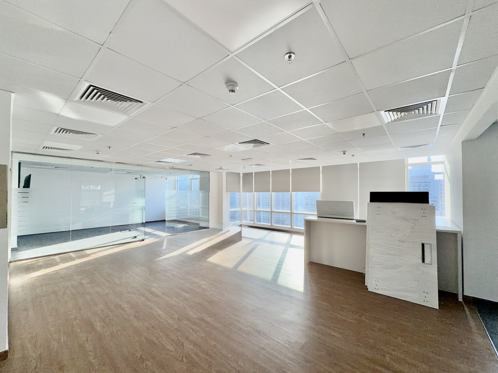 High Floor | Fully Fitted Office | Wet Pantry
