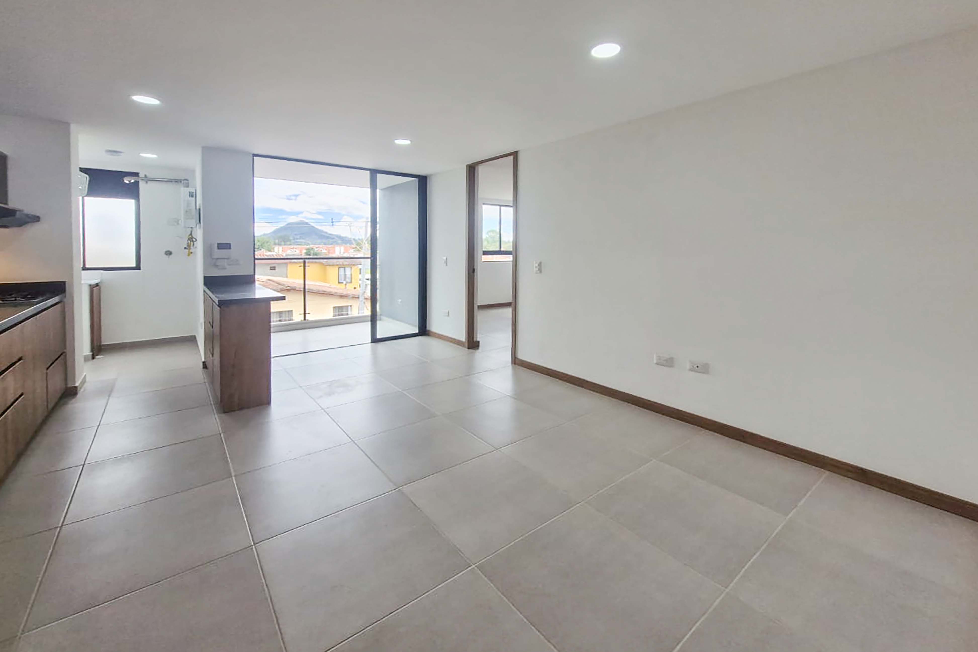 Apartamento con balcón para venta en La Ceja