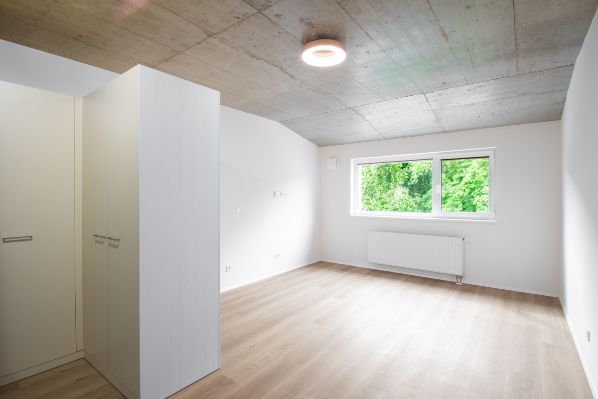 Rent a 1+kt apartment in a new building with an elevator