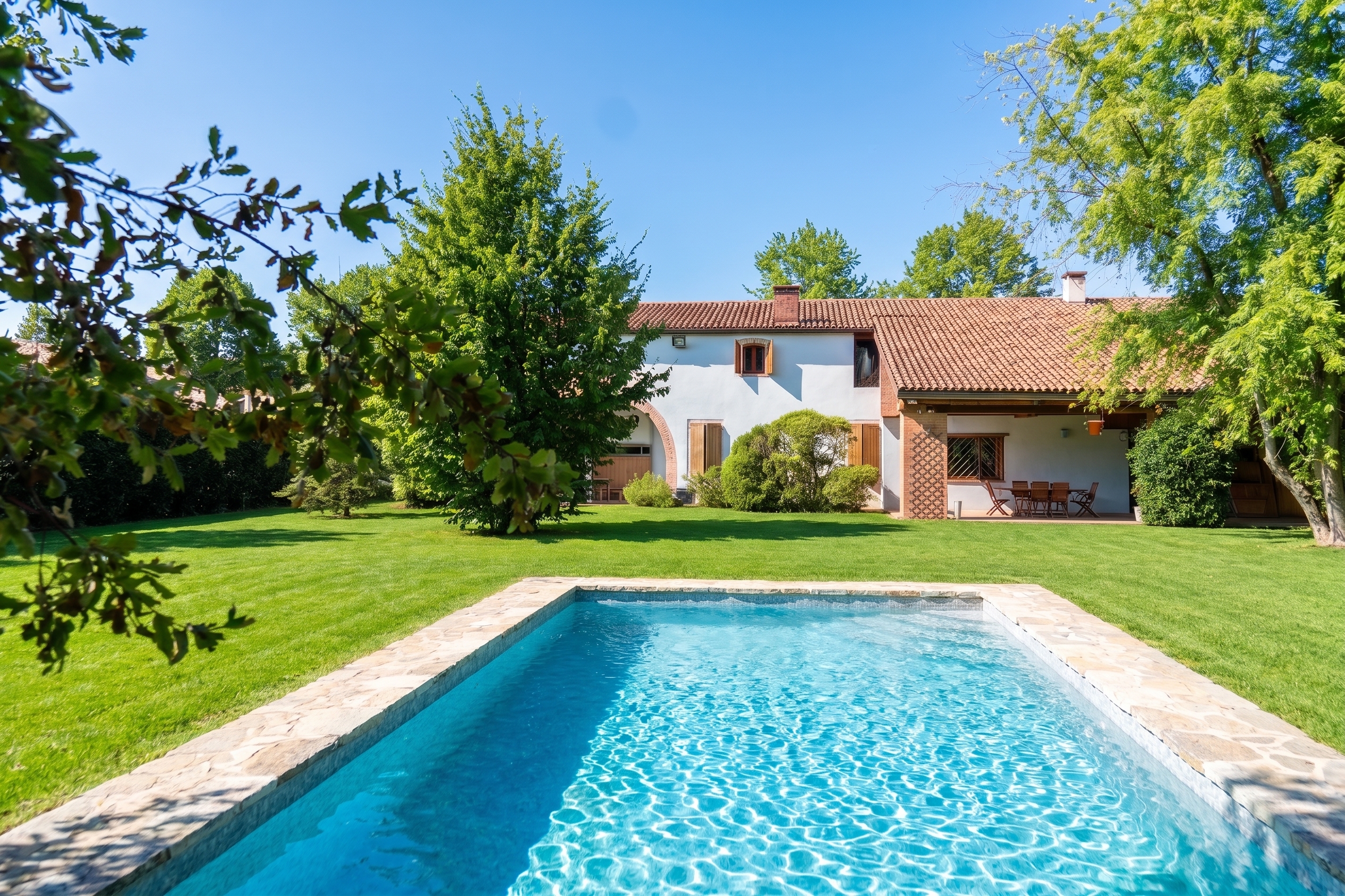 A quiet home surrounded by the greenery of Sossano