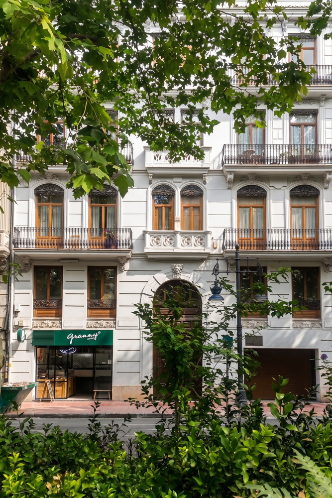 Exclusiva vivienda de 297 m2c en Edificio Señorial de gran Vía Marqués del Turia