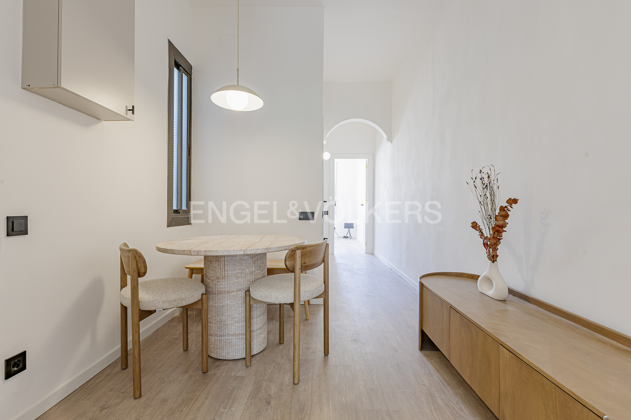 Brand new, bright apartment very close to Barceloneta Beach