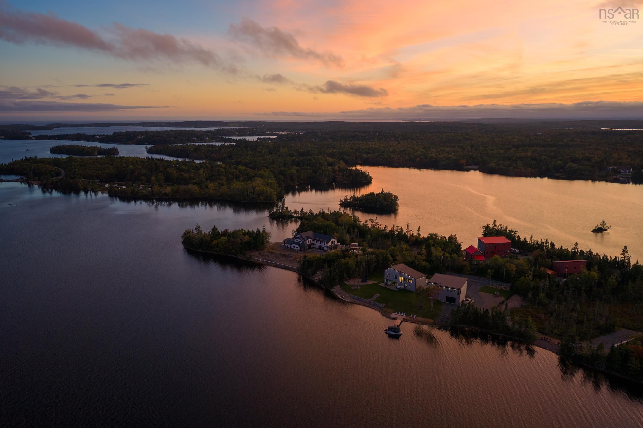 Discover Energy-Efficient Luxury on Porters Lake