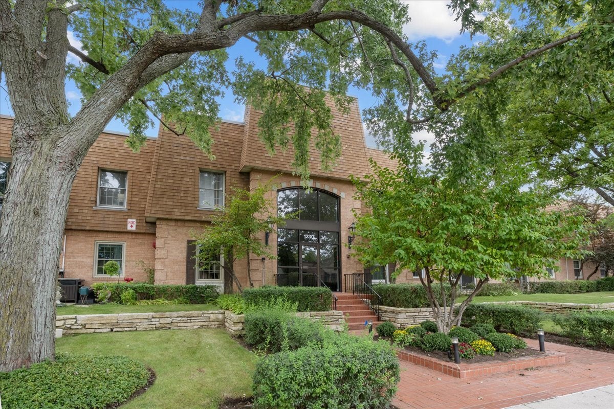 Beautifully Renovated First Floor Condo