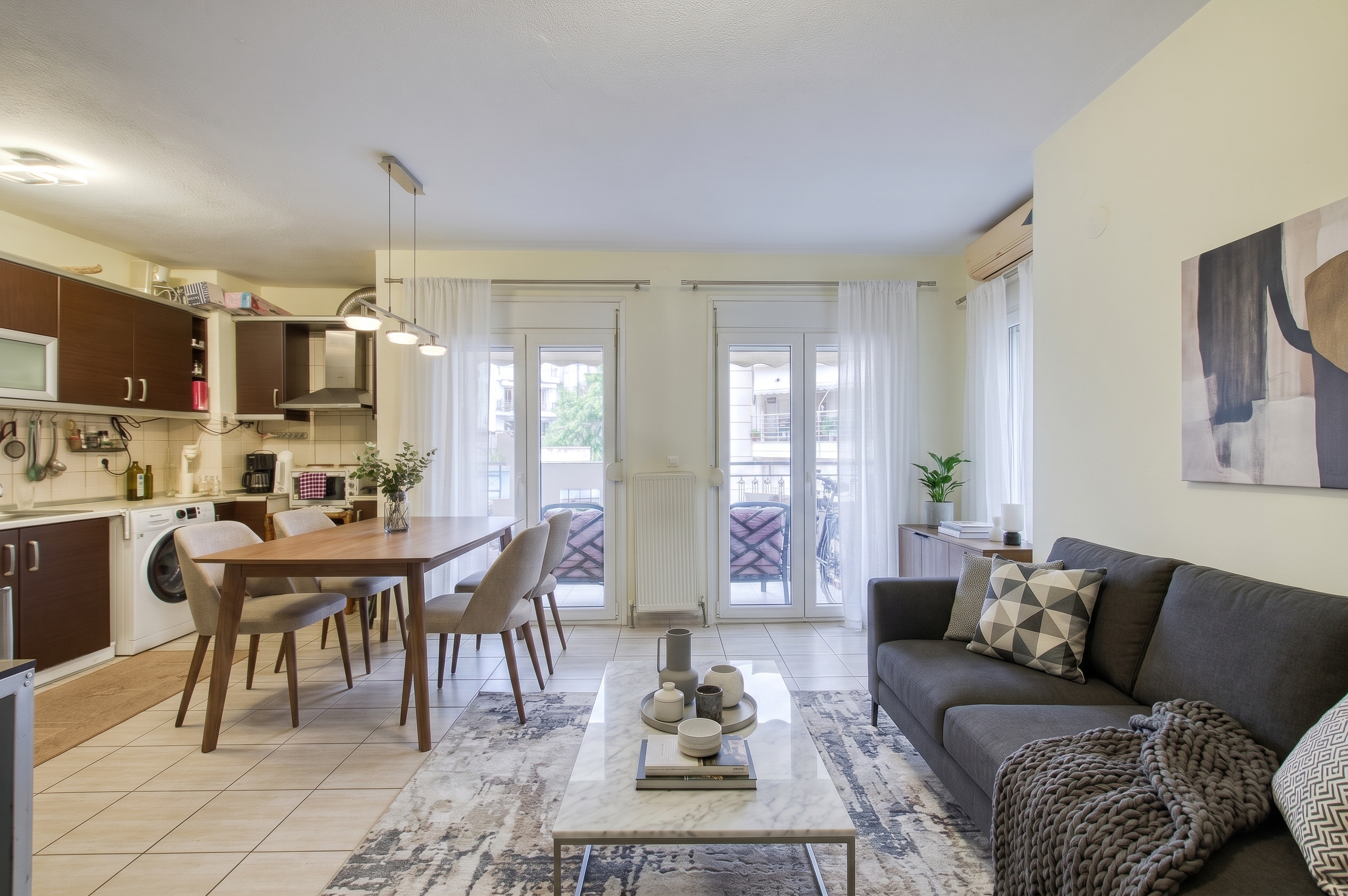 2-bedroom apartment with parking in a central location in Neapoli [AI-modified]