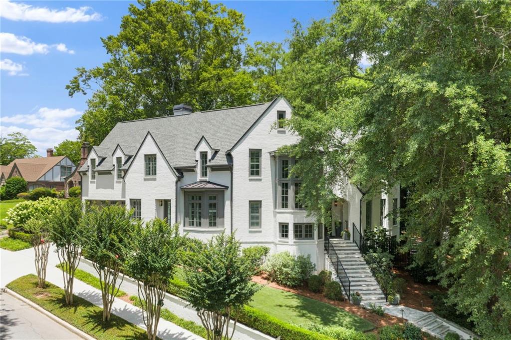 A One-of-One Morningside Residence on a Rare Double Lot