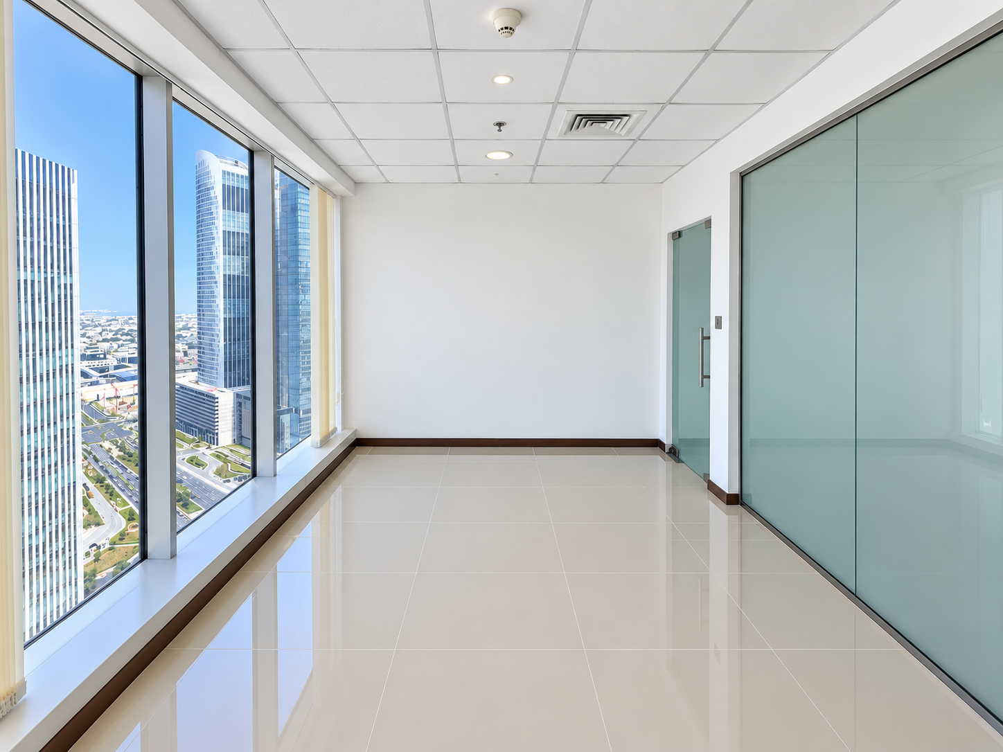 High Floor | Private Pantry and Washroom