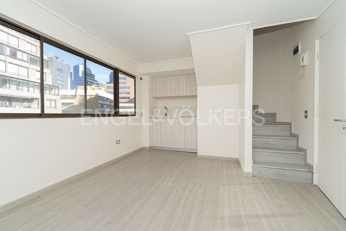 Dúplex en arriendo a pasos del MUT