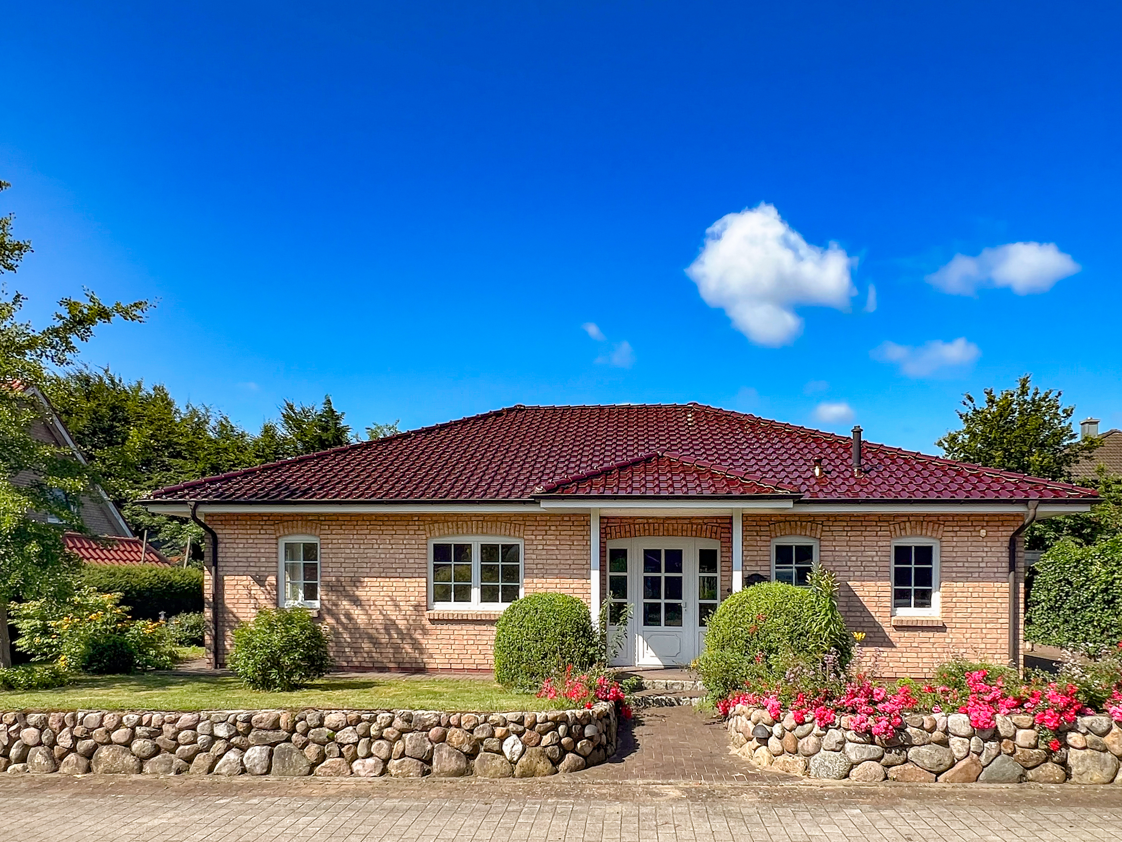 Ein Zuhause für heute und morgen - komfortabler Bungalow auf einer Ebenee