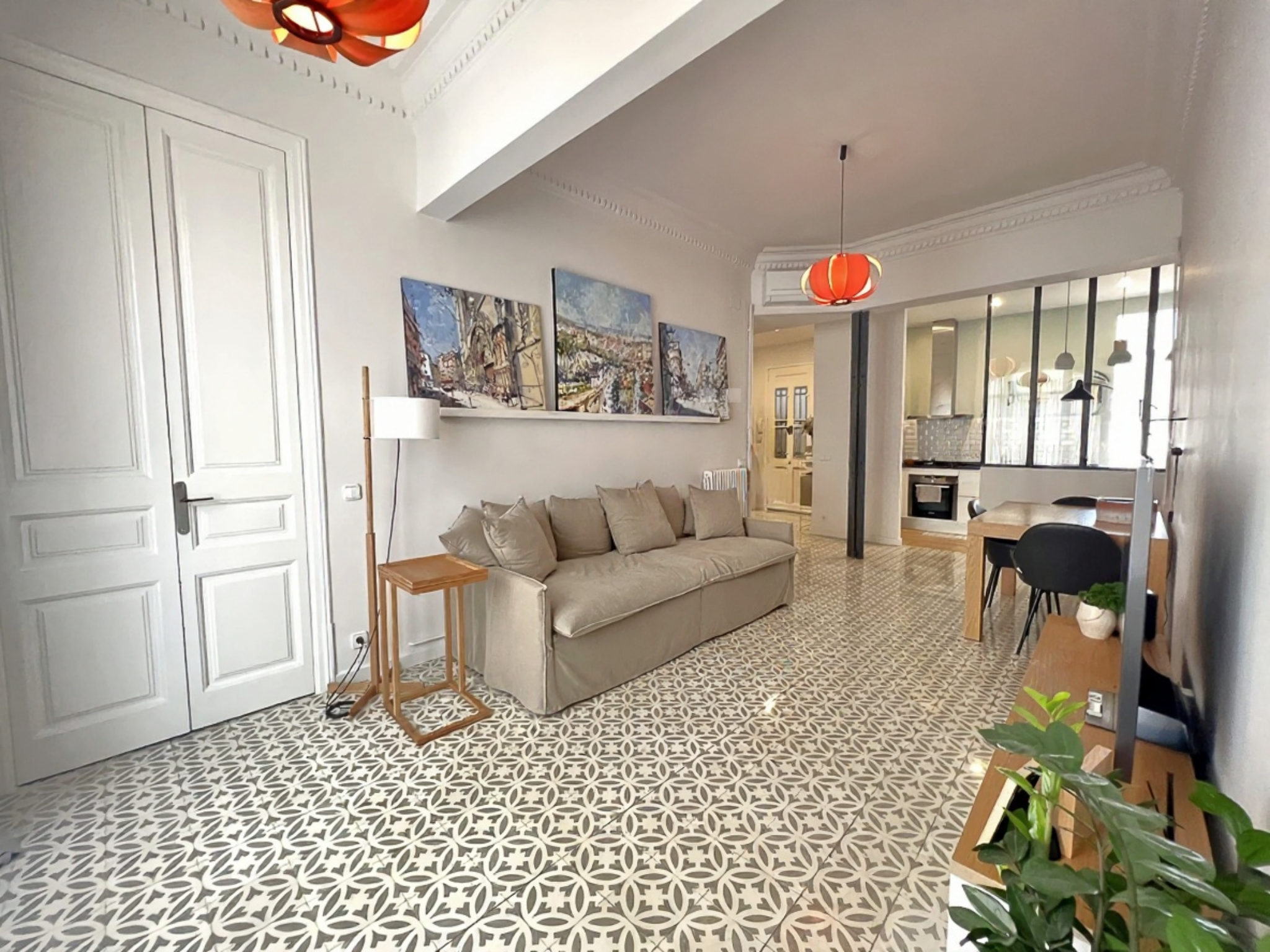 Beautiful long term  apartment in Bailen street